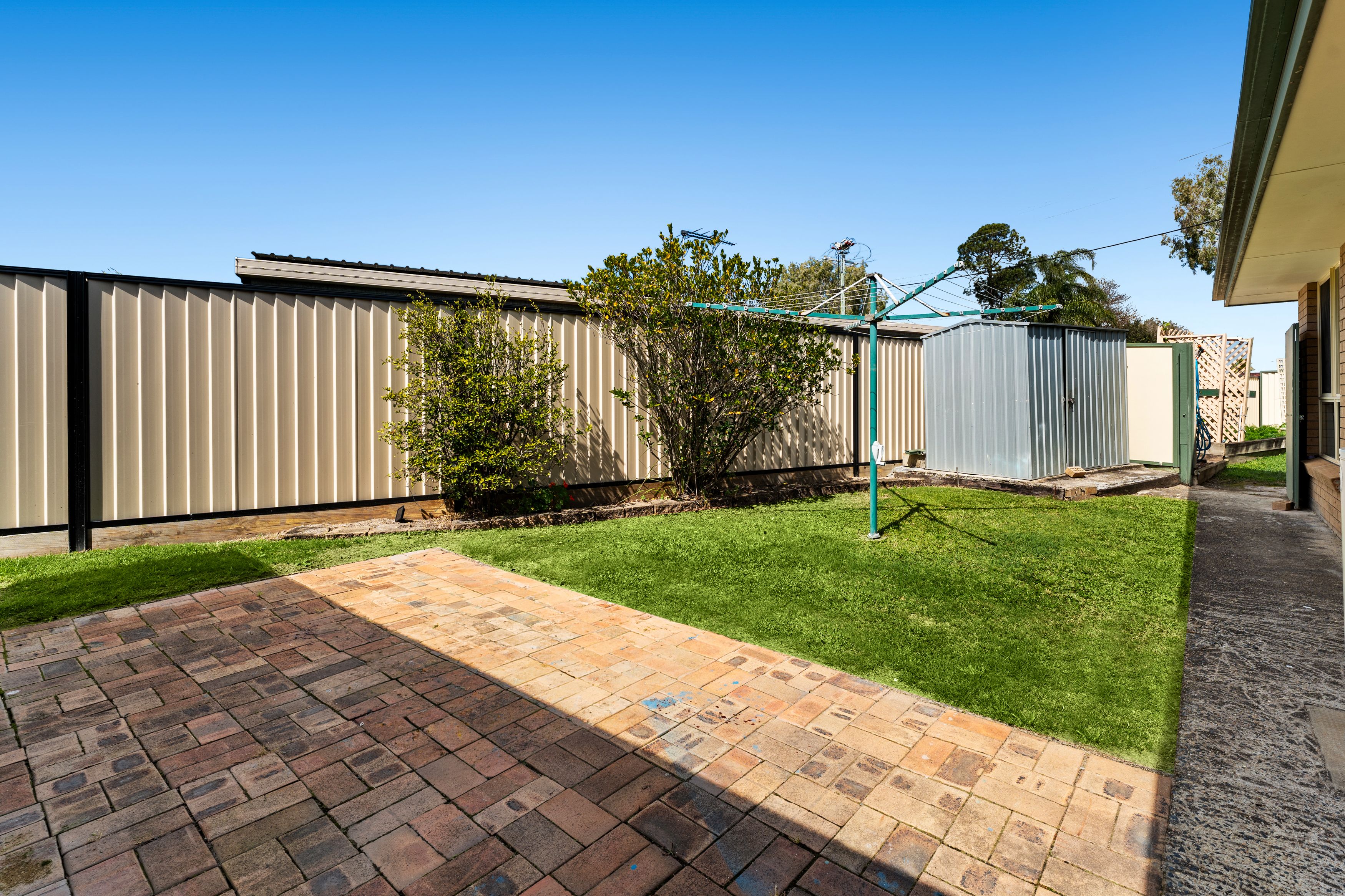 2 Elaine Court — photo 16 of 23