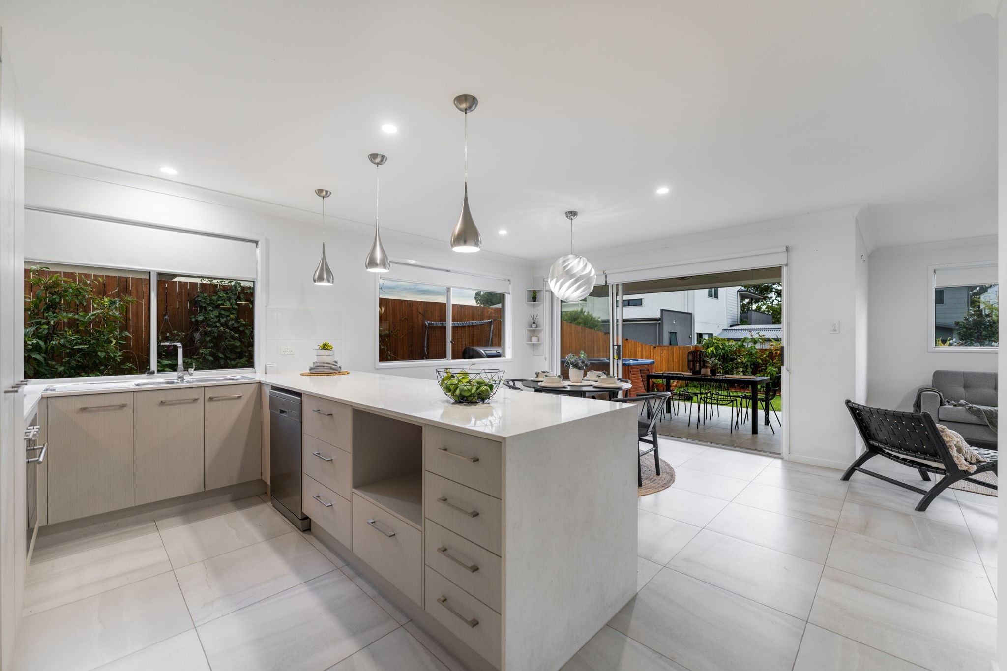 118 Broadwater Terrace, Redland Bay, QLD 4165