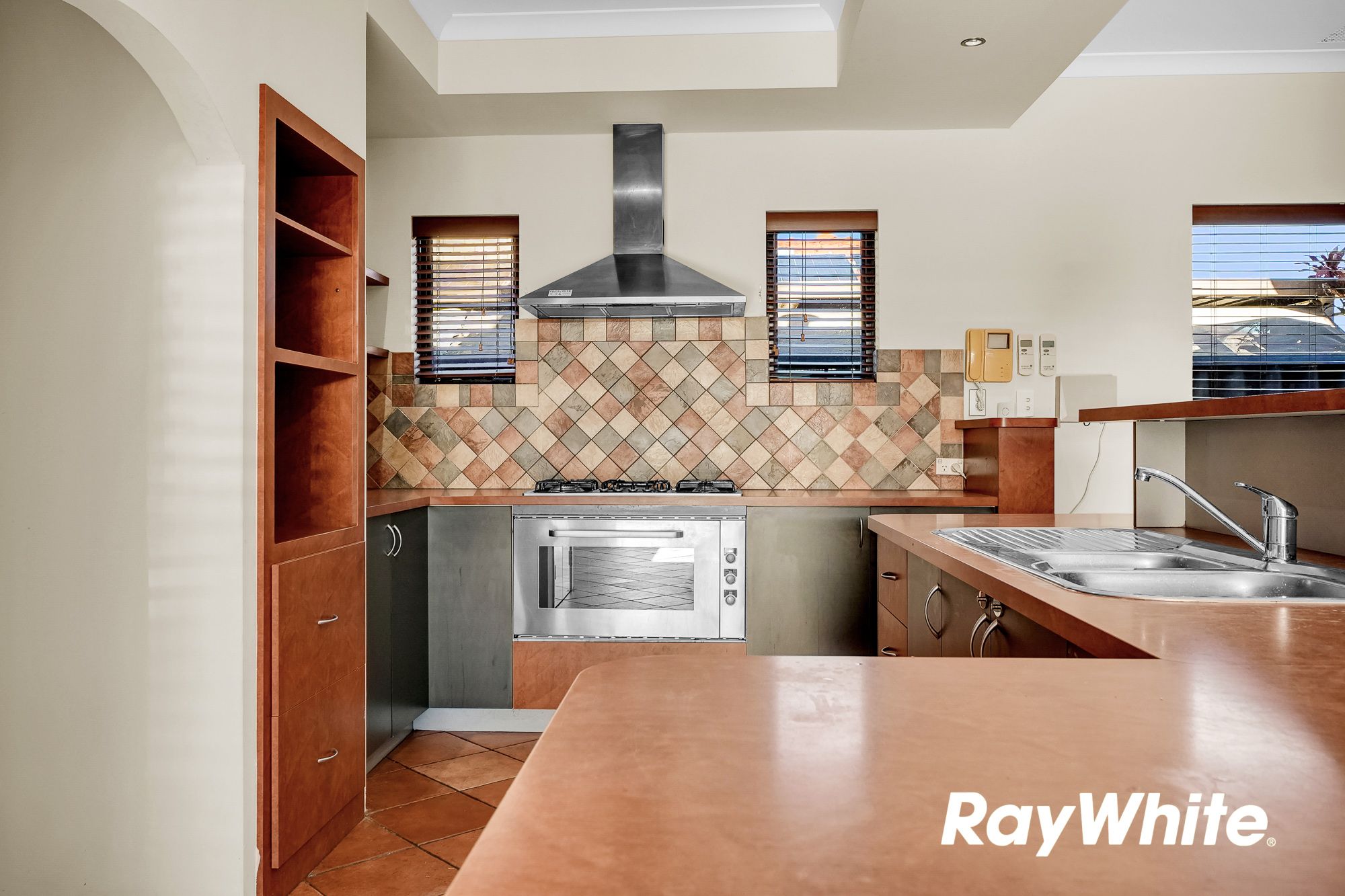 9 Garnett Place — photo 12 of 30