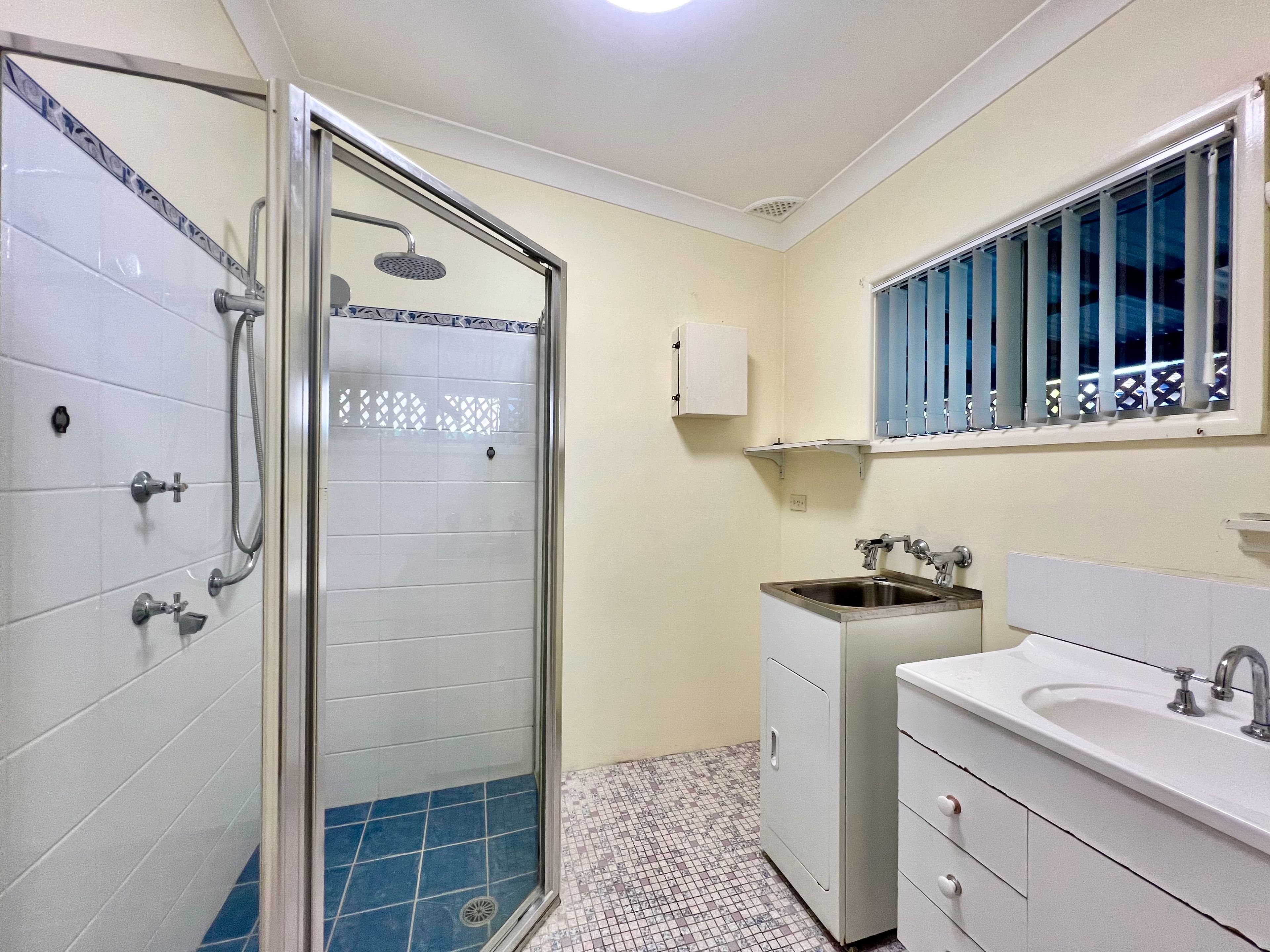 29 Laelana Avenue — photo 8 of 9