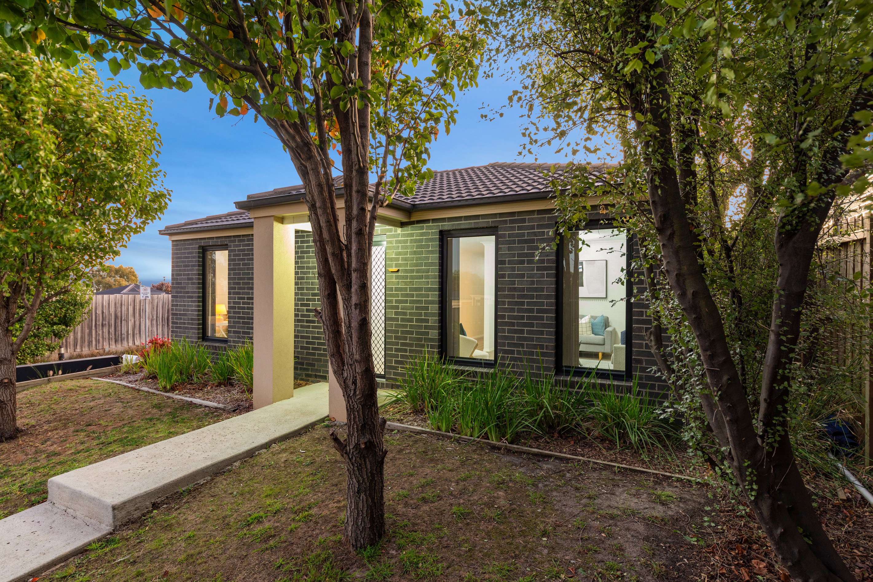 1/107 Army Road, Pakenham, VIC 3810