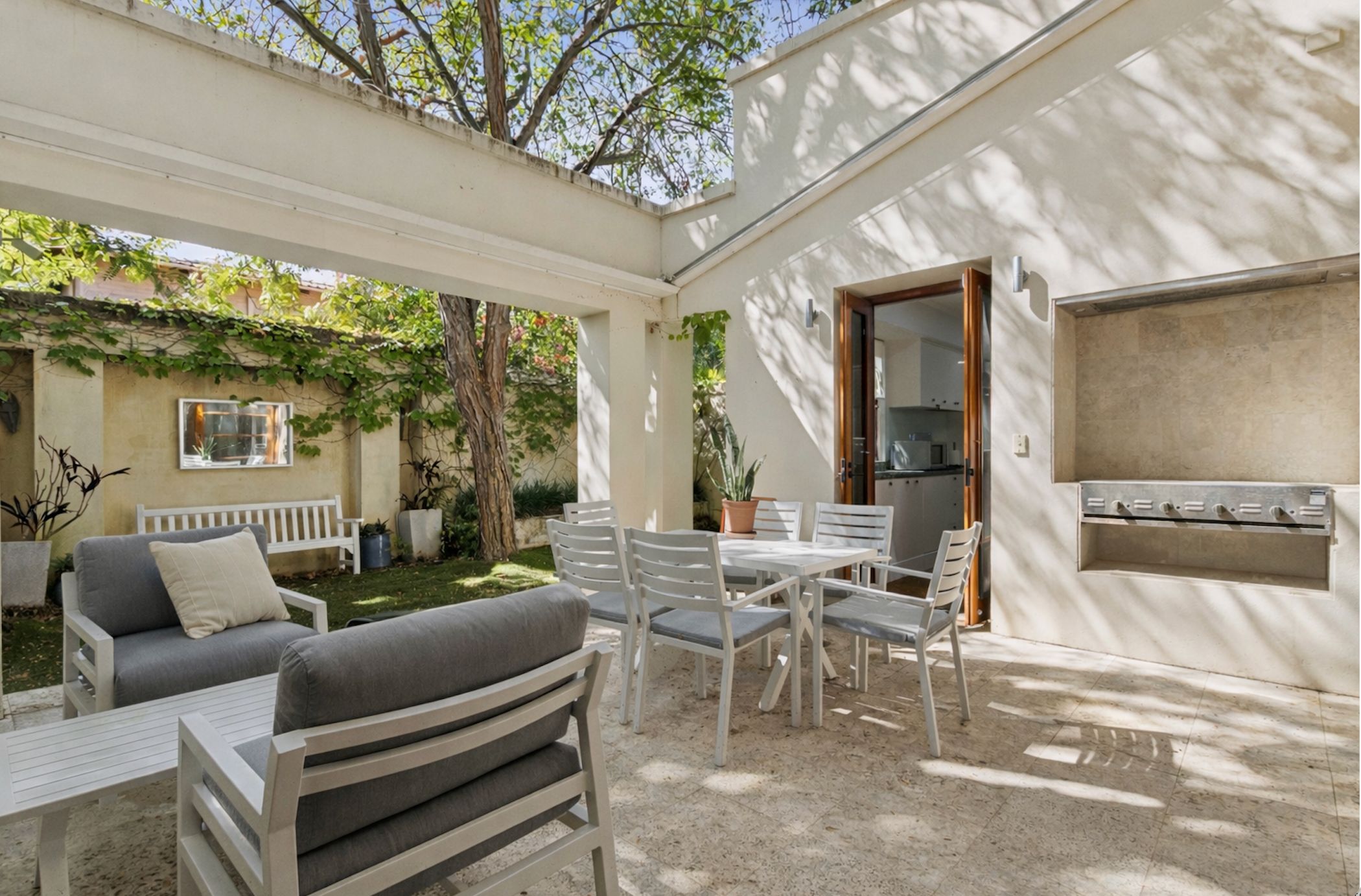 14 Wilson Street, Claremont, WA 6010