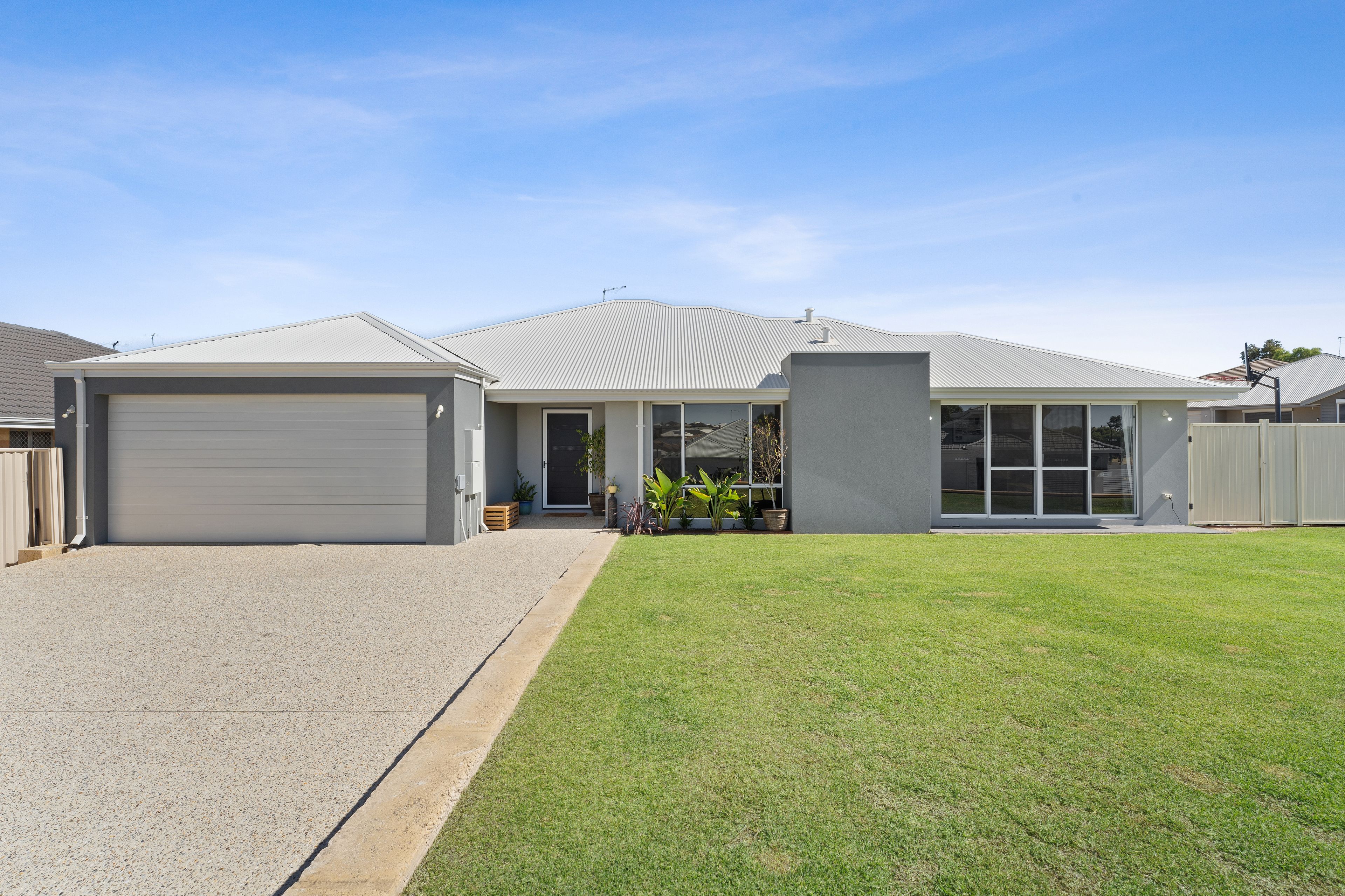 2 Camrose Parkway, Baldivis, WA 6171