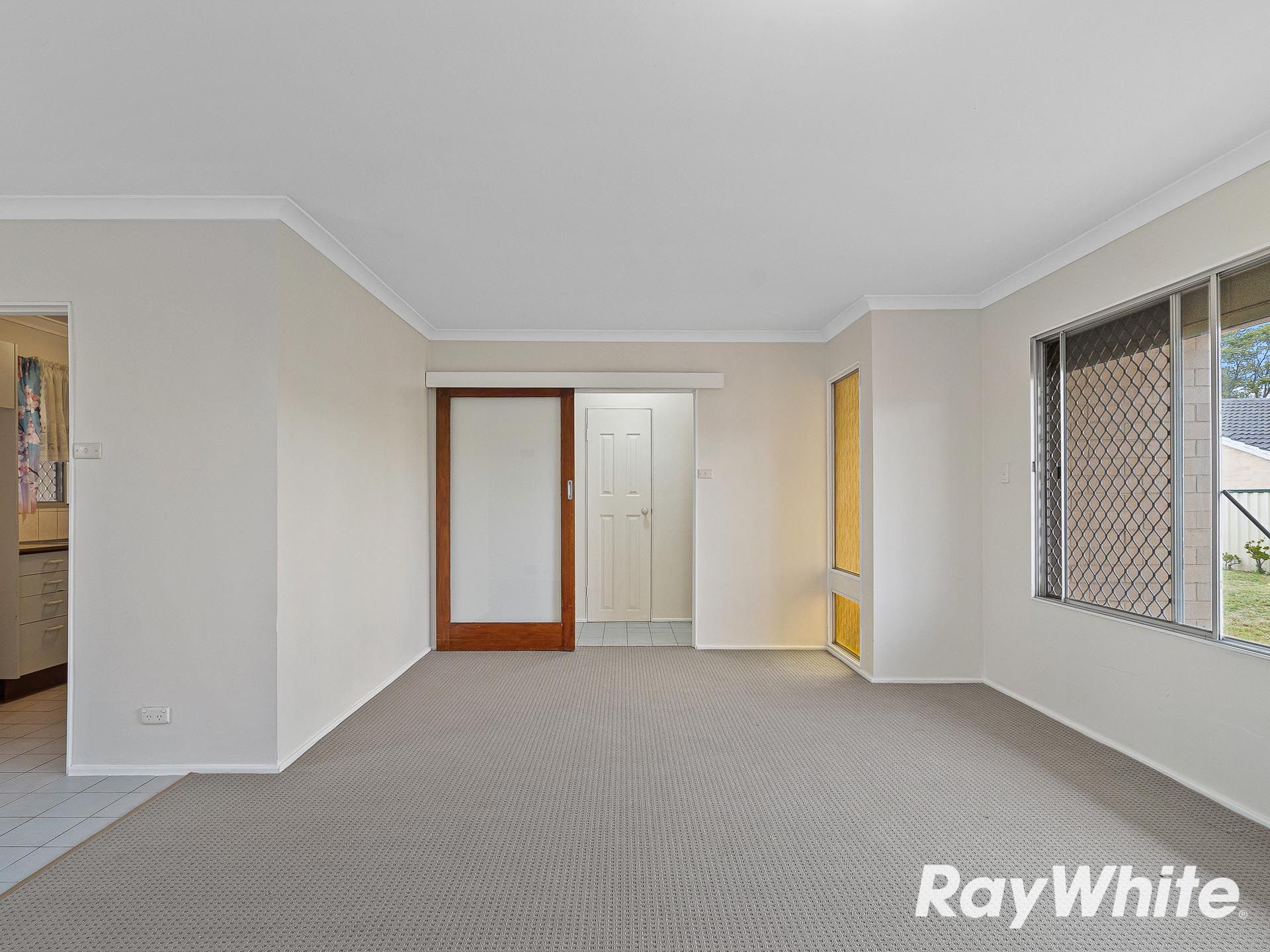 10 Hakea Place — photo 7 of 22