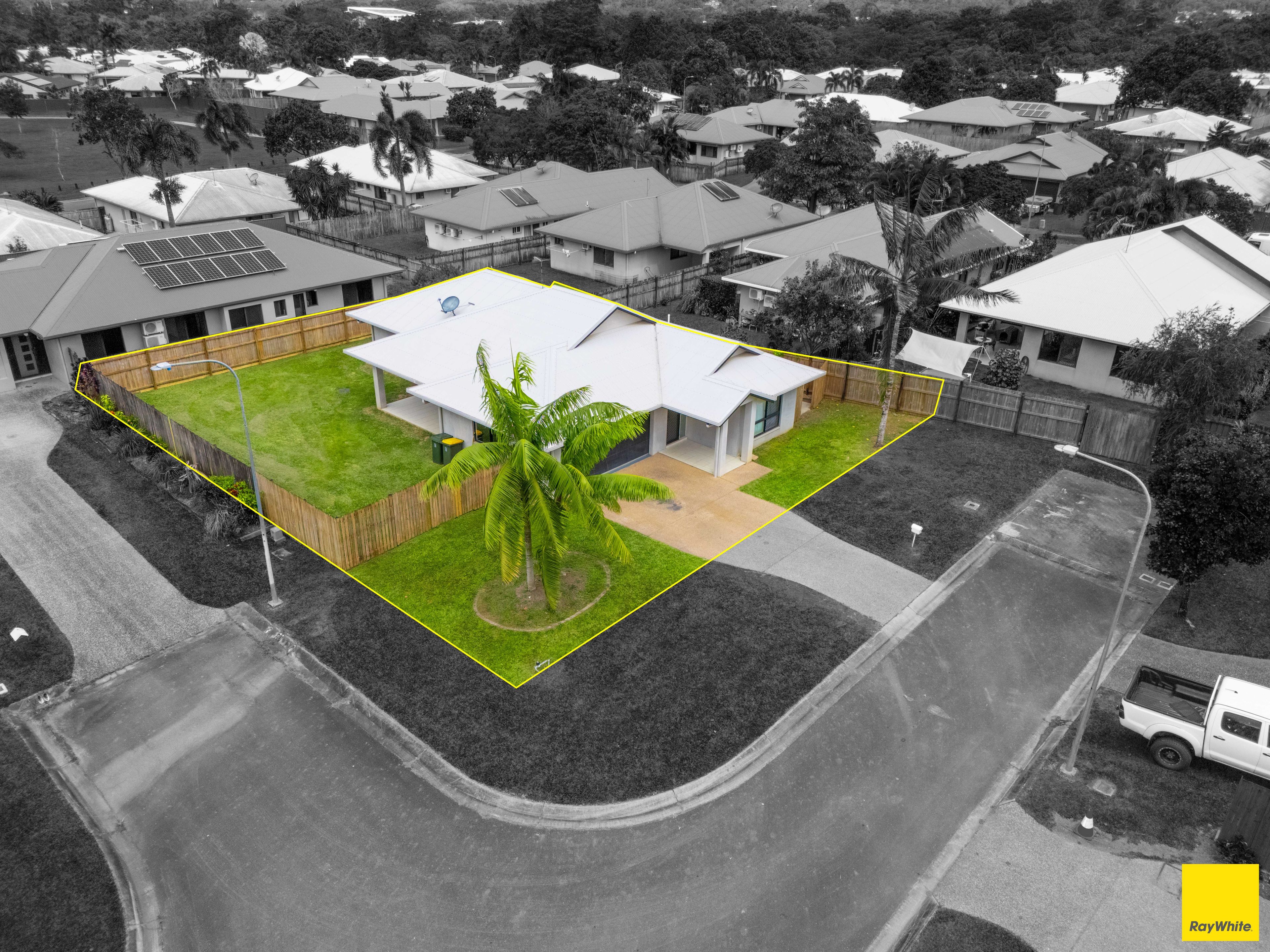 2 Manoi Close — photo from Ray White Cairns