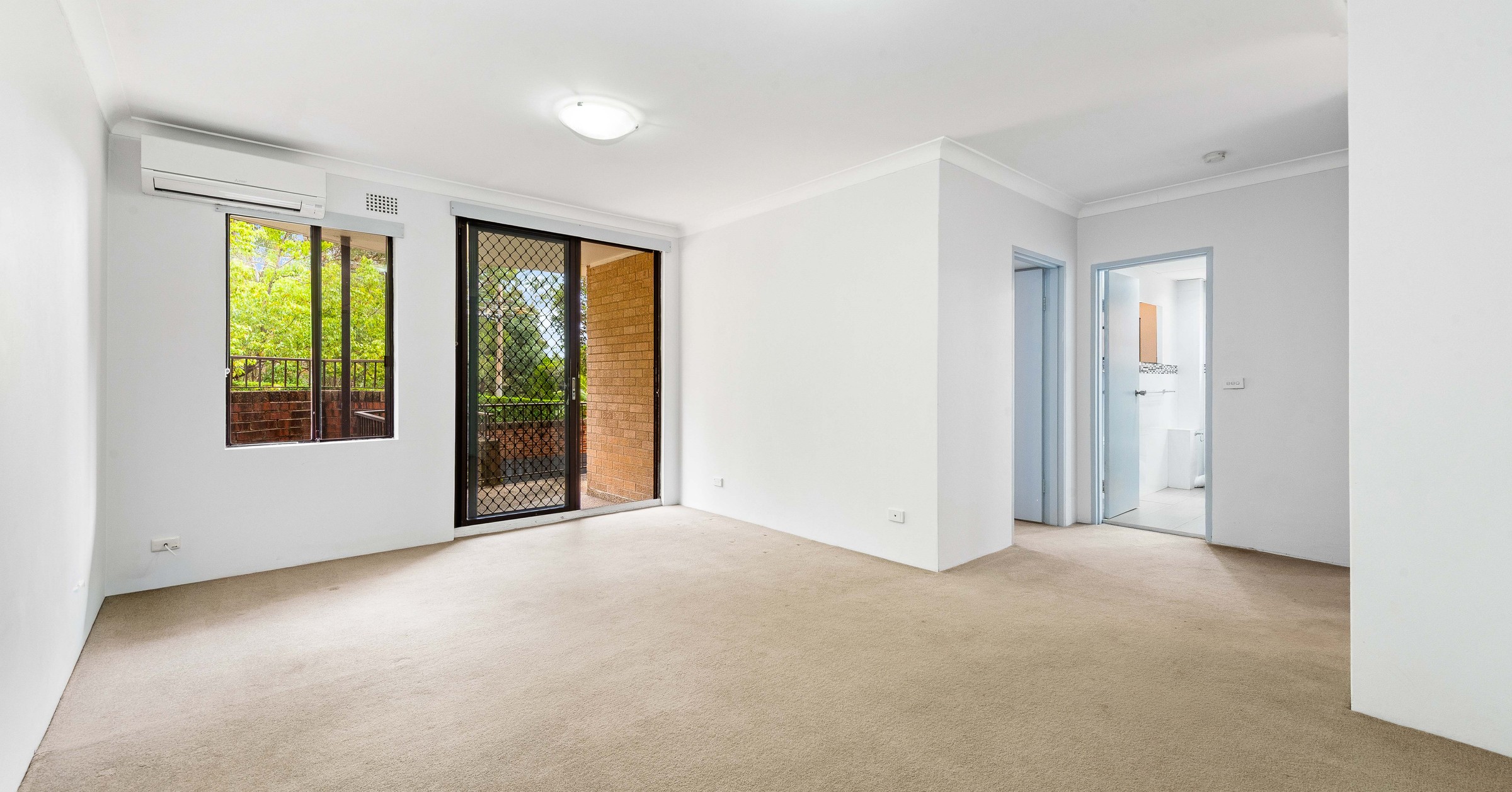 41691 Color 16/13-15 Meadow Crescent, Meadowbank, NSW 2114 - Sold Apartment - Ray ...