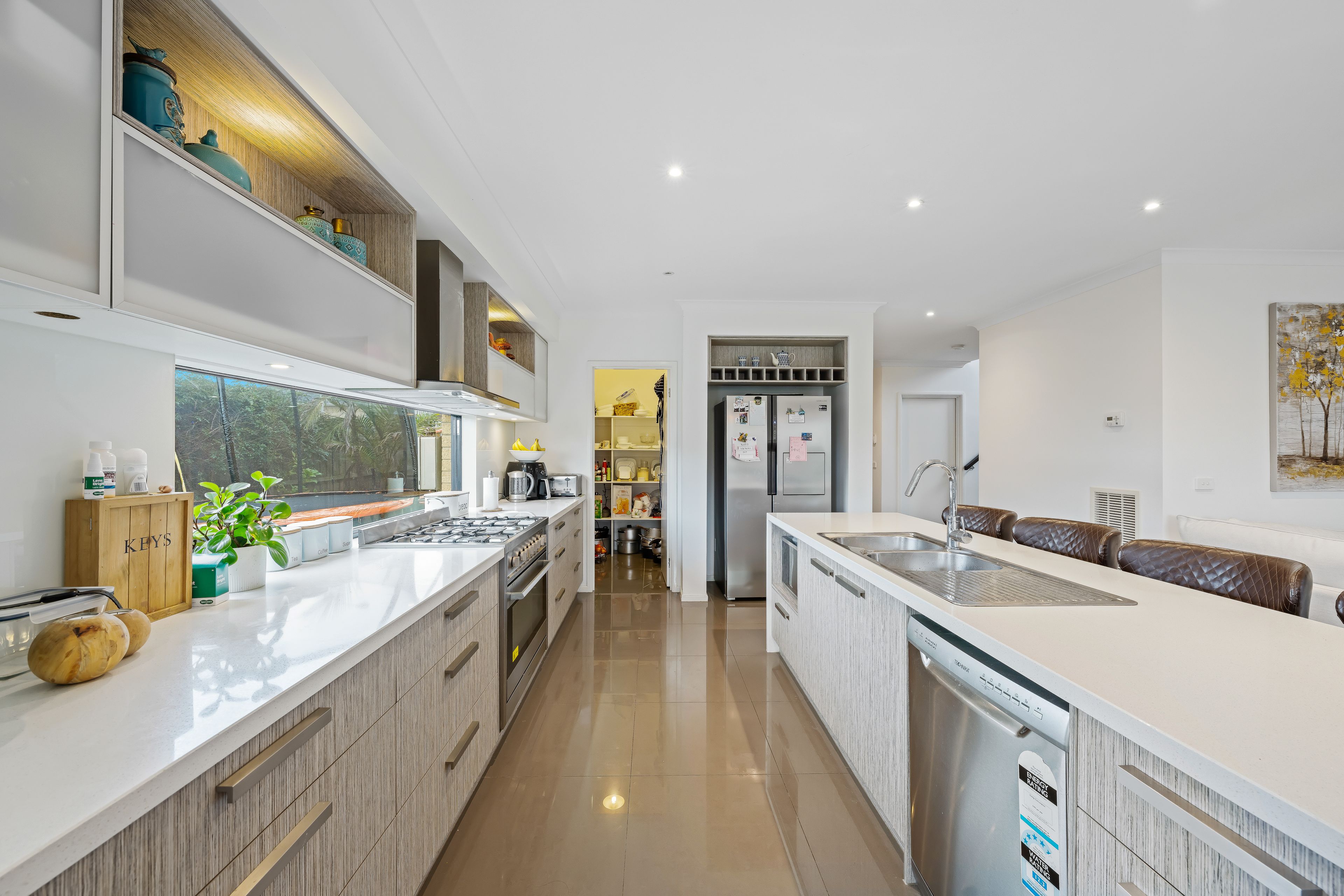 27 Strikeline Crescent, Clyde North, VIC 3978