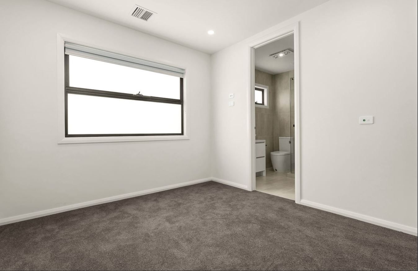 28 First Avenue — photo 4 of 6