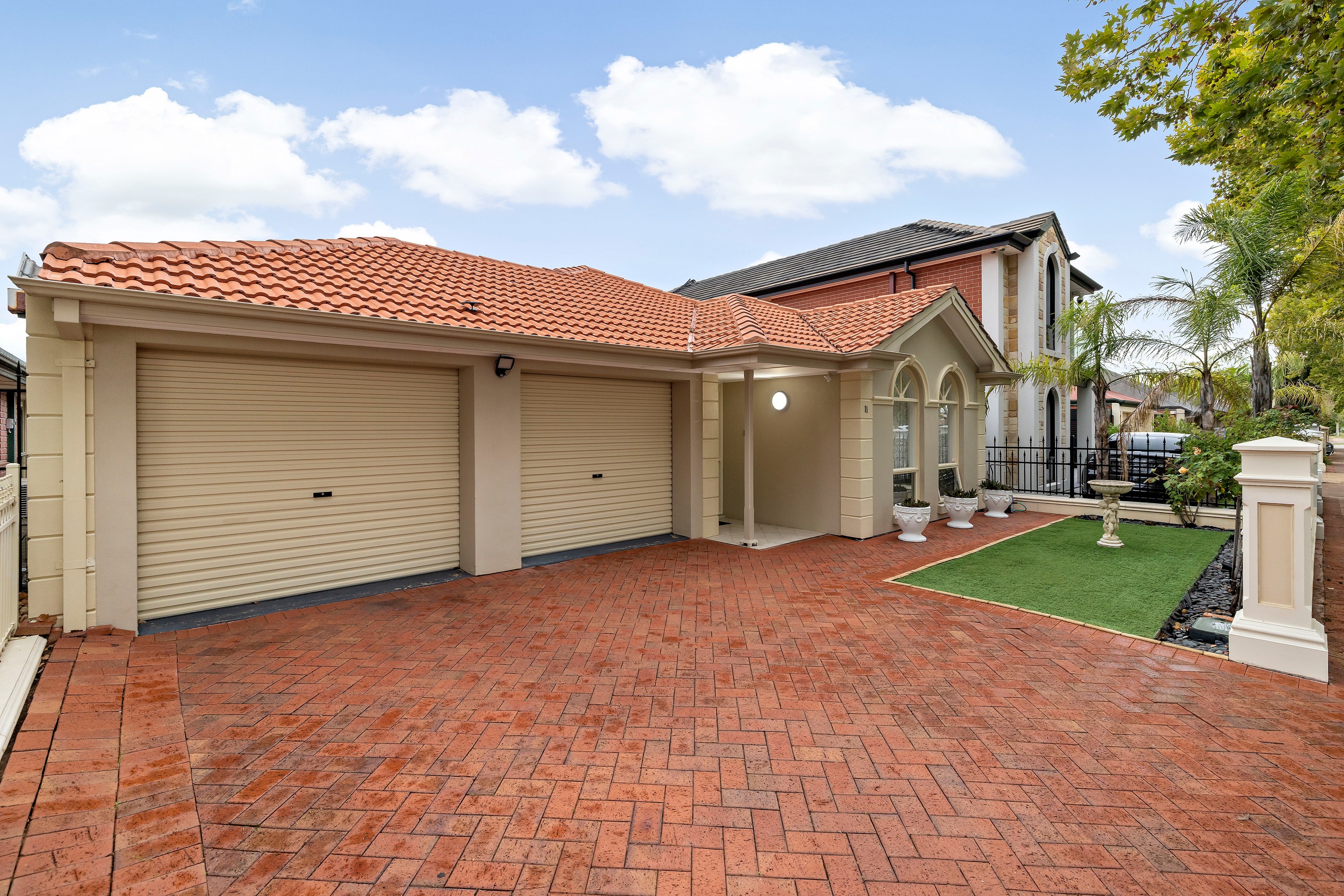 11 Hallett Boulevard, Allenby Gardens, SA 5009