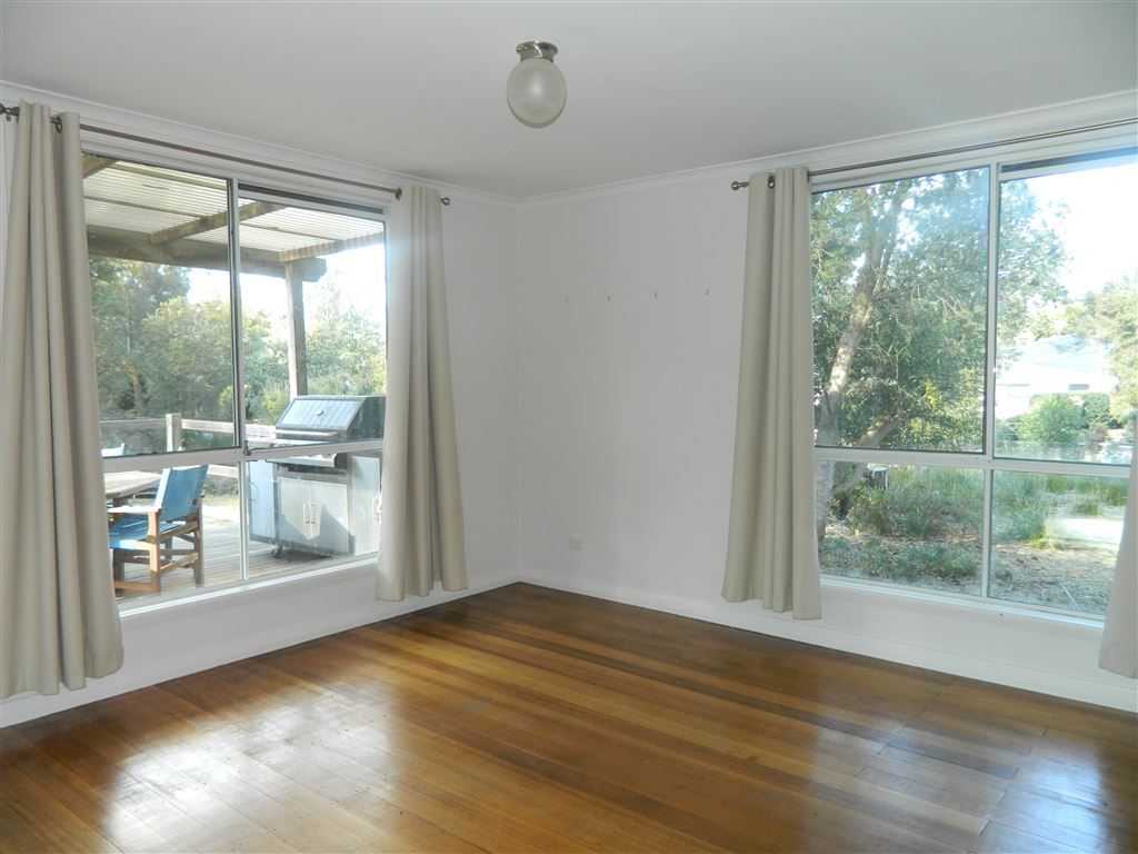 5 Anstey Street — photo 4 of 7
