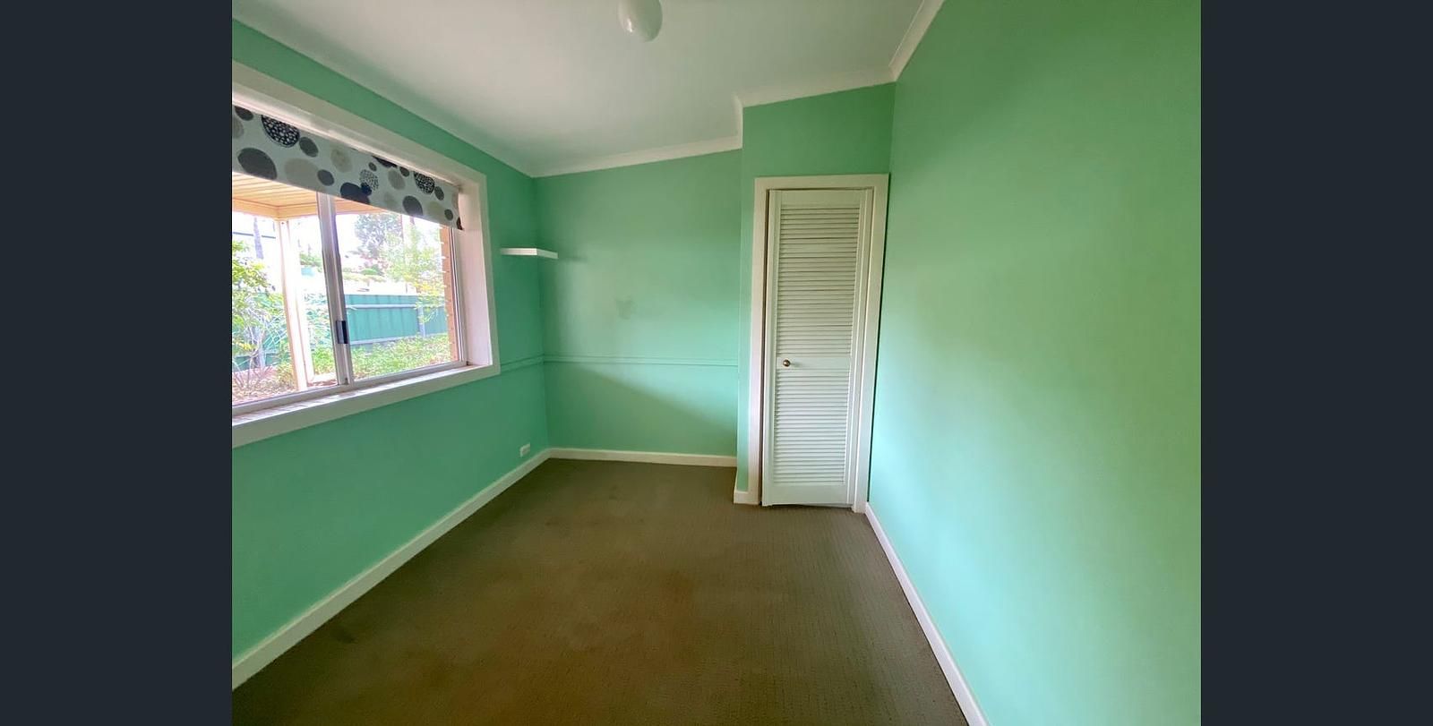 17 Broadbent Terrace — photo 11 of 13
