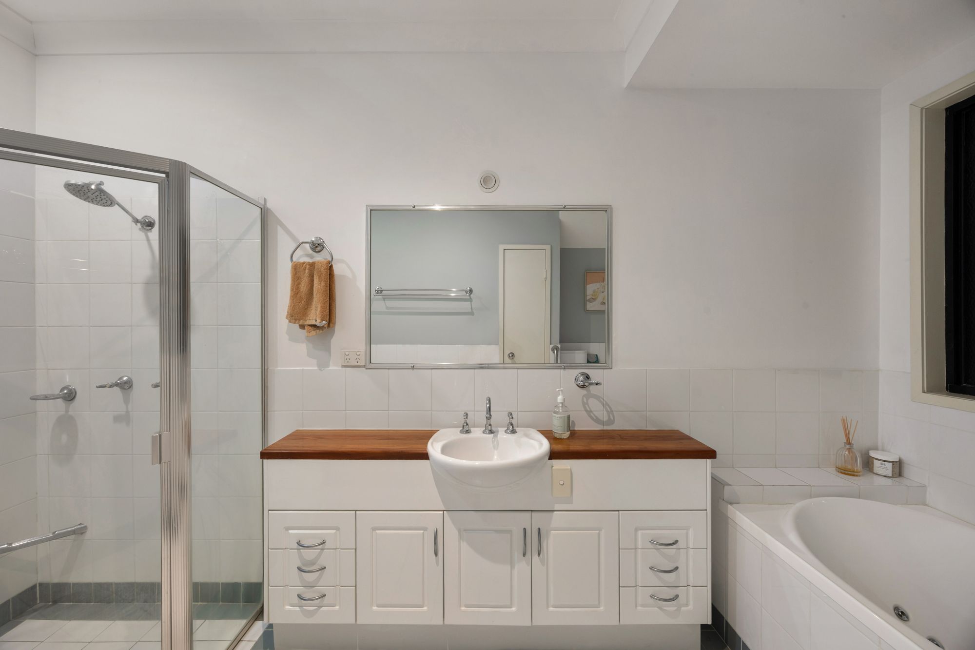 1/9A Waterworks Road — photo 17 of 20