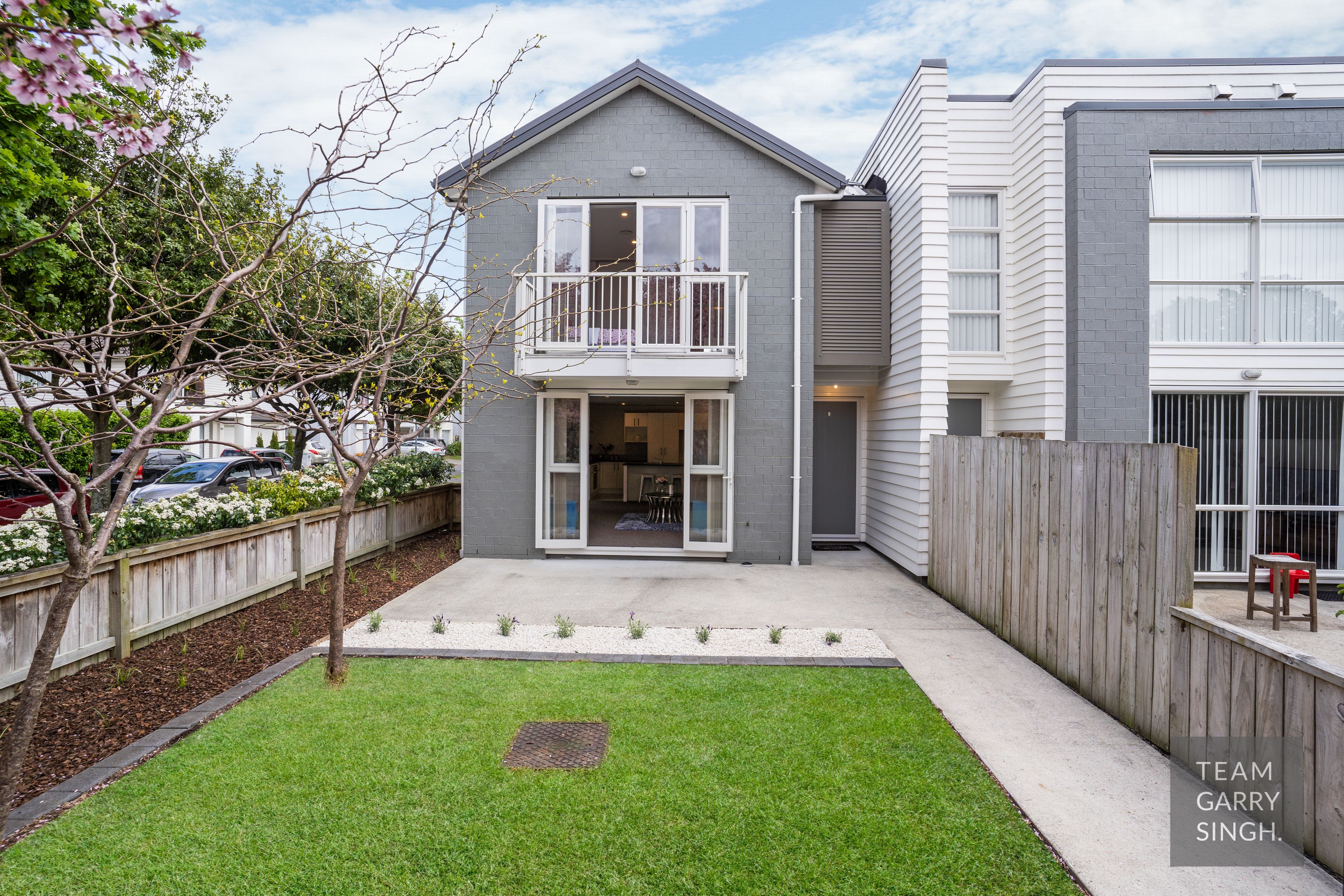 63 Phar Lap Crescent, Takanini, Papakura