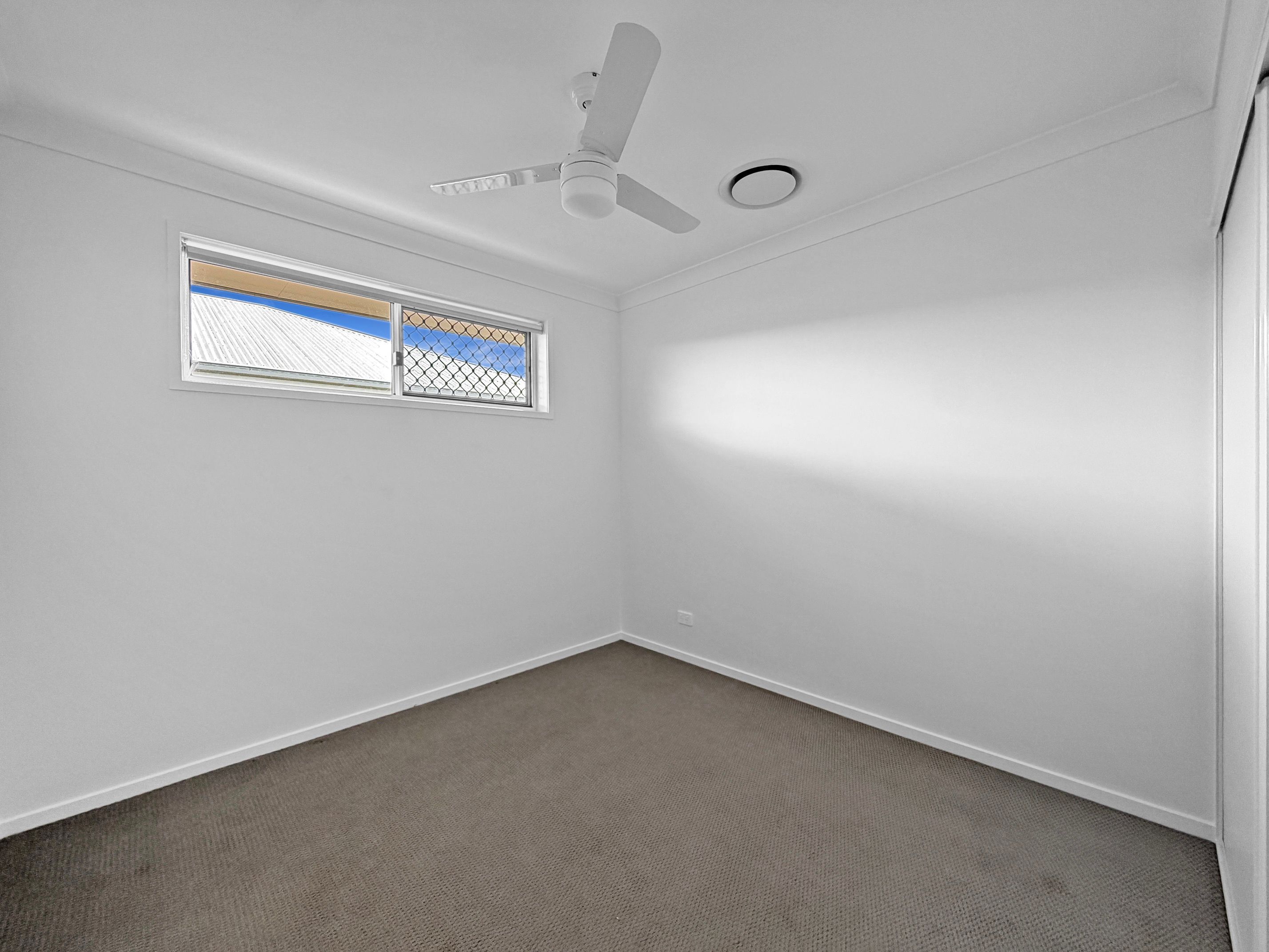 12 Pennant Drive — photo 6 of 11