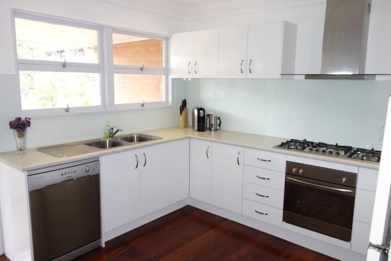 24 Lyon Street, Moorooka, QLD 4105