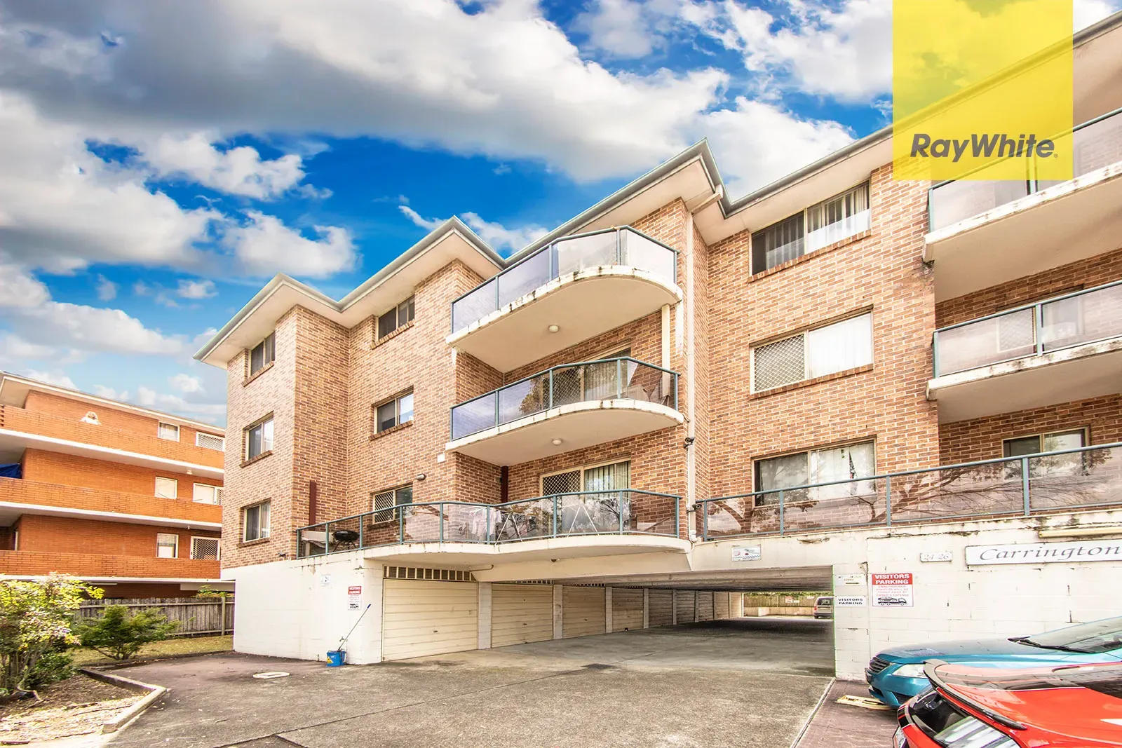 2/24 Lansdowne Street — photo from Ray White Parramatta