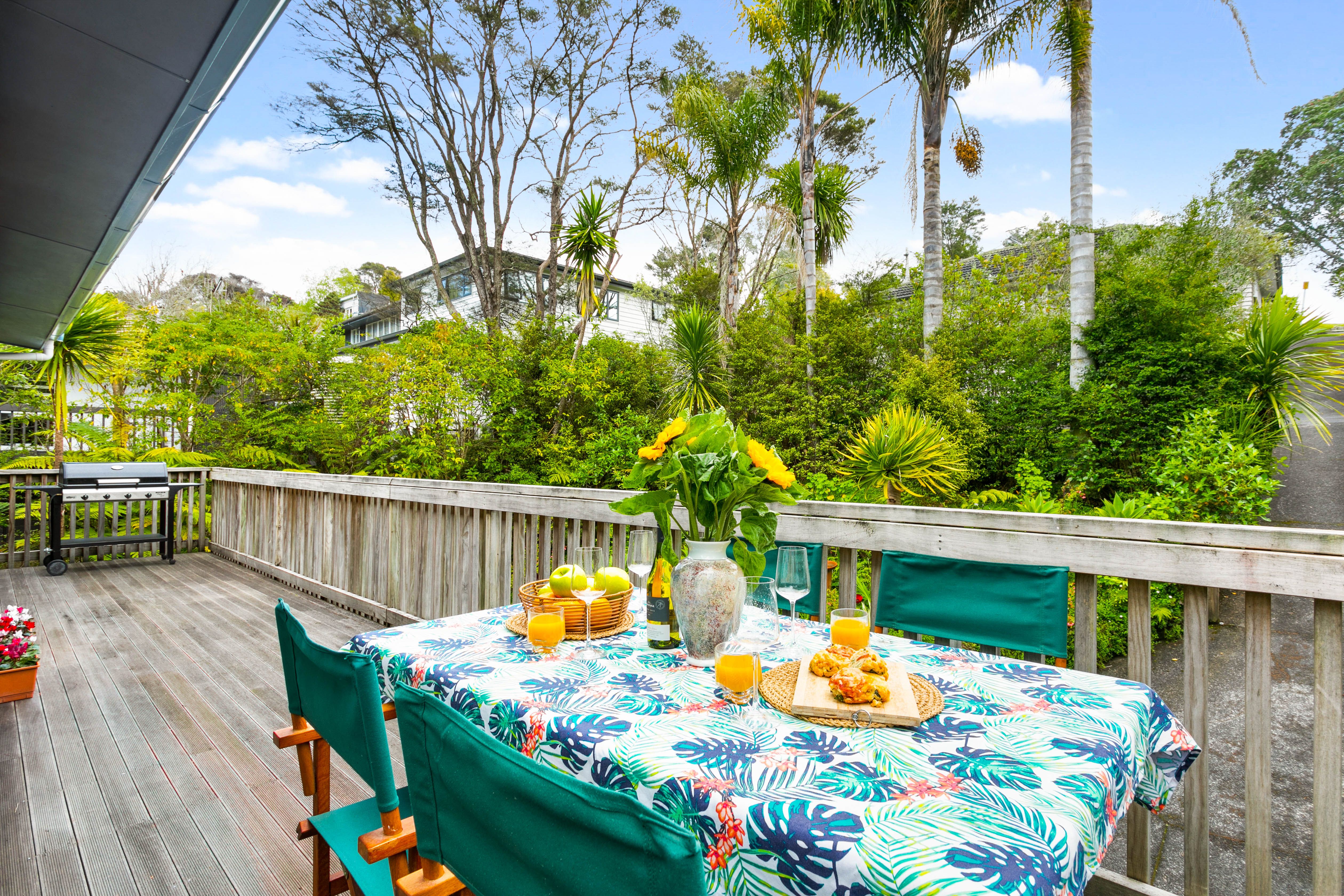 23a Fairmount Road, Titirangi, Waitakere City