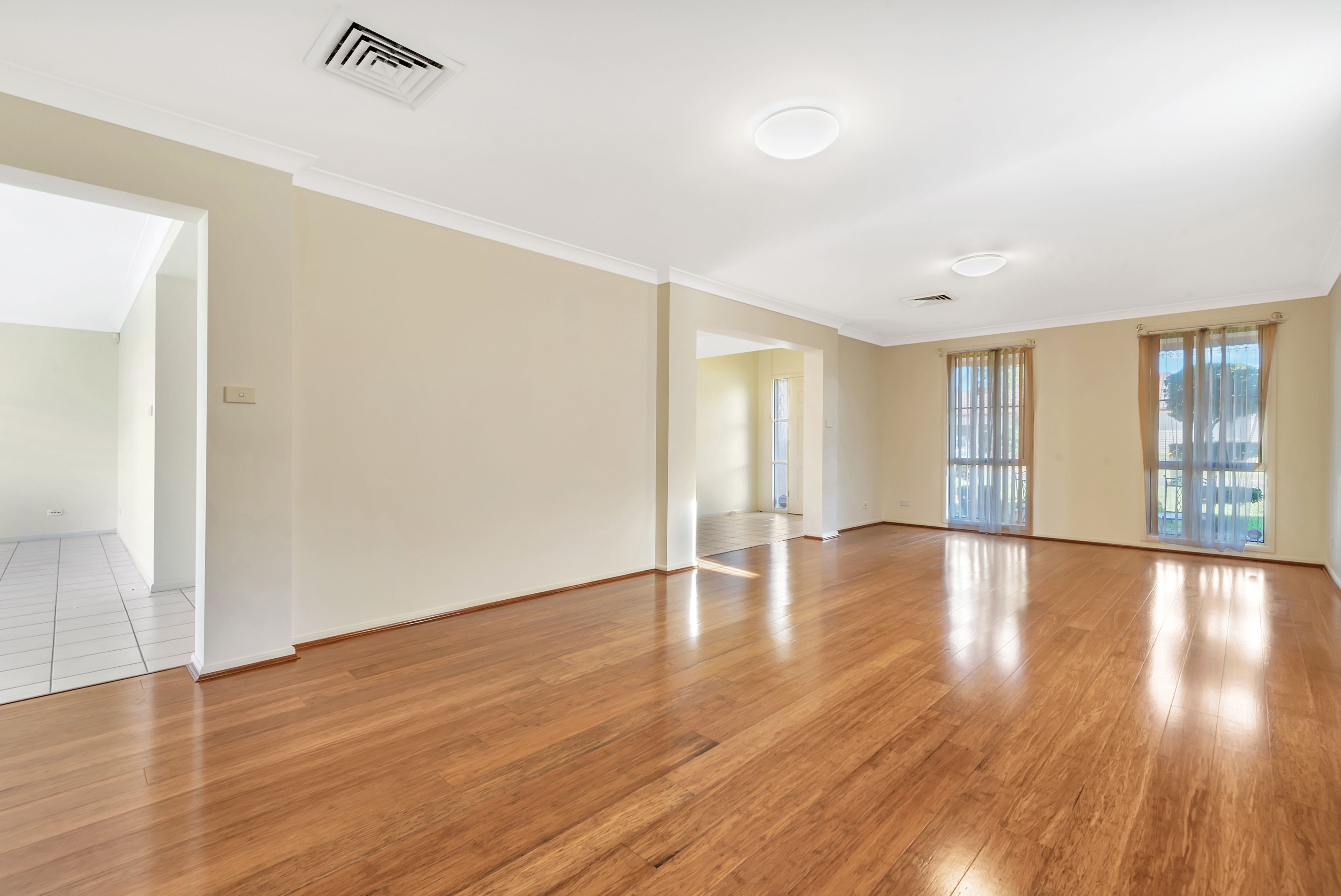 68 Tamworth Cres,, Hoxton Park, NSW 2171