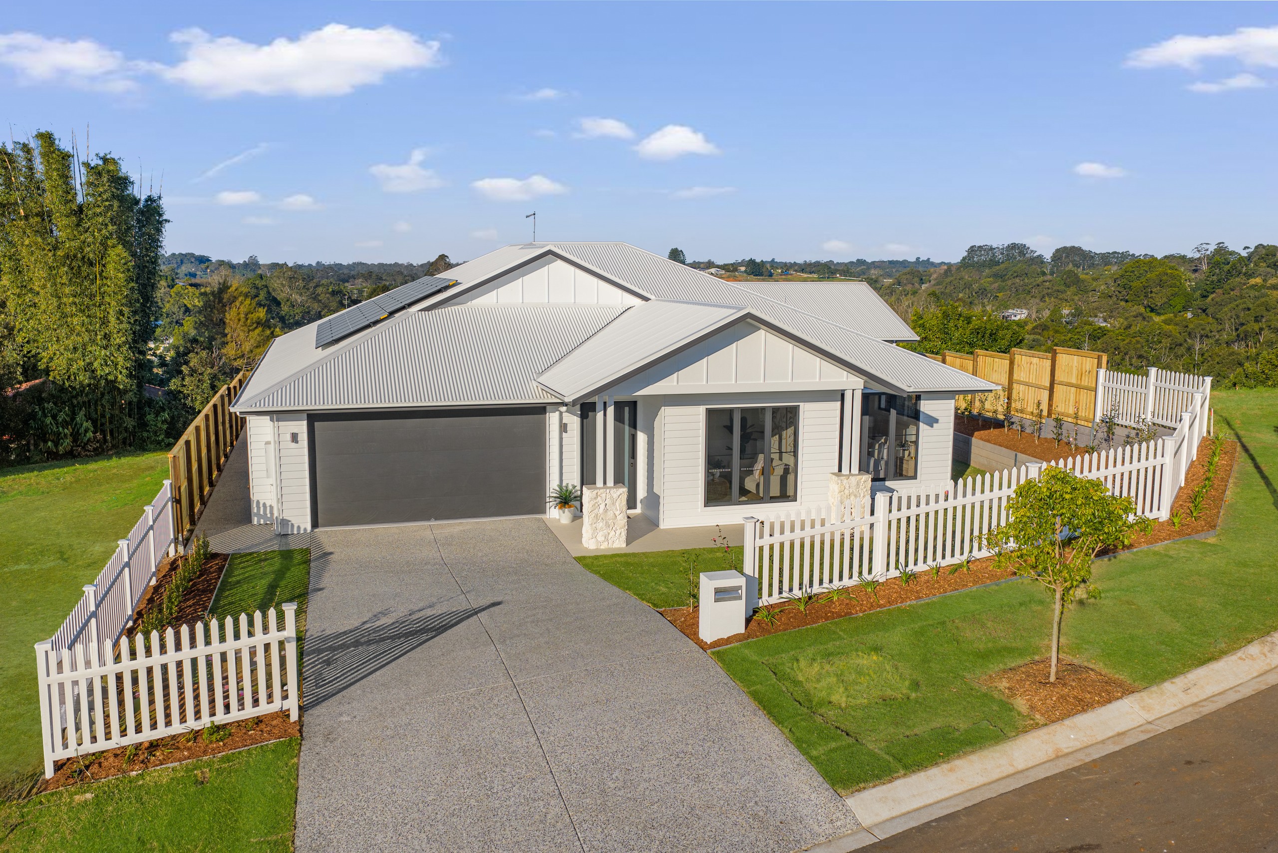 29 Laurel Street, Maleny, QLD 4552