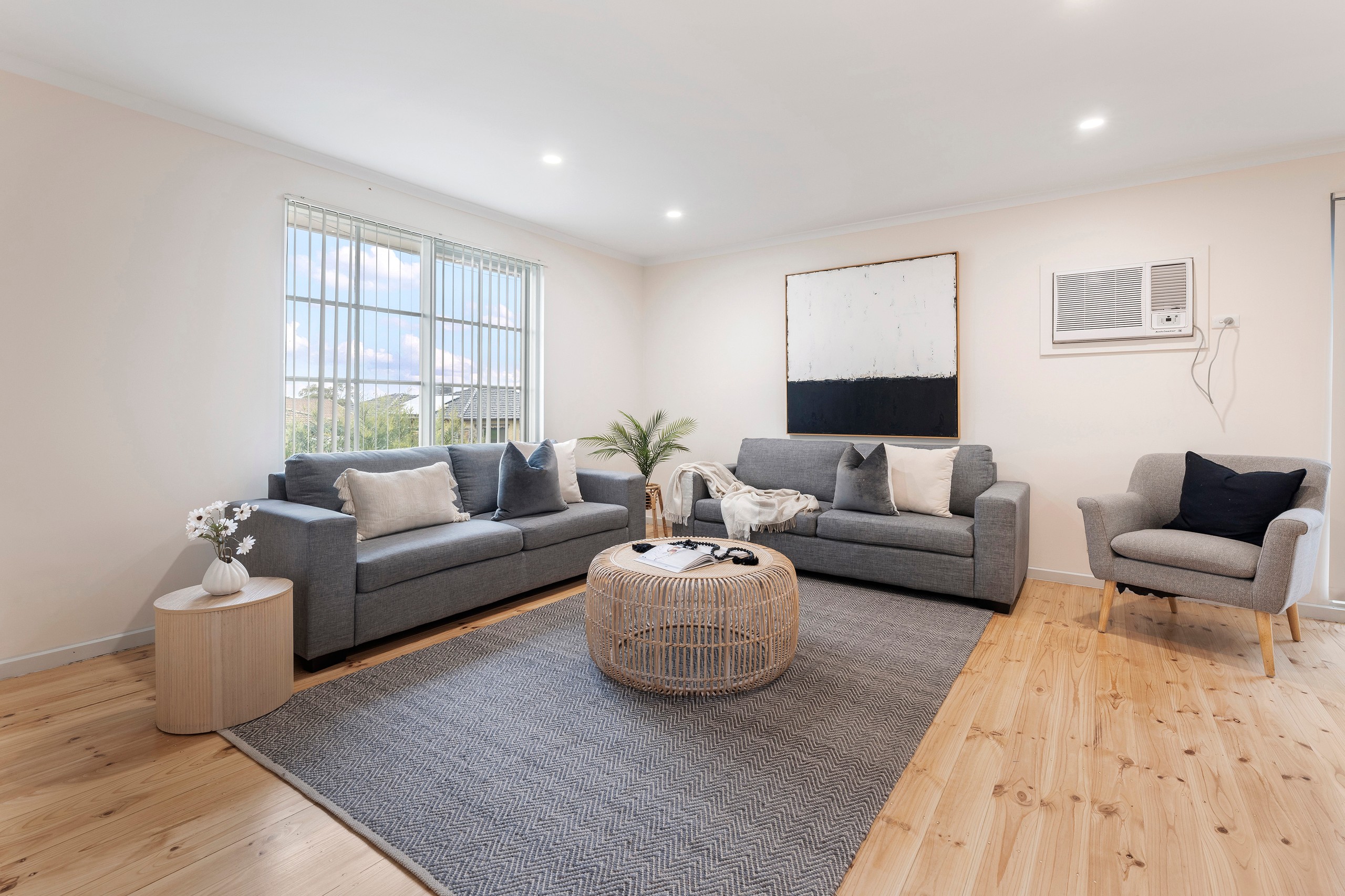 24 Robertson Crescent, Redwood Park, SA 5097