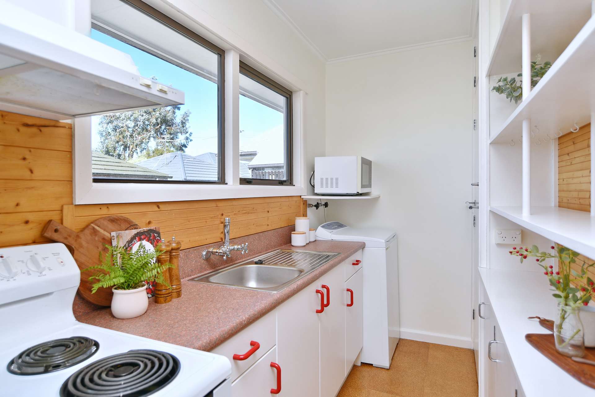 79b Mackenzie Avenue photo 1