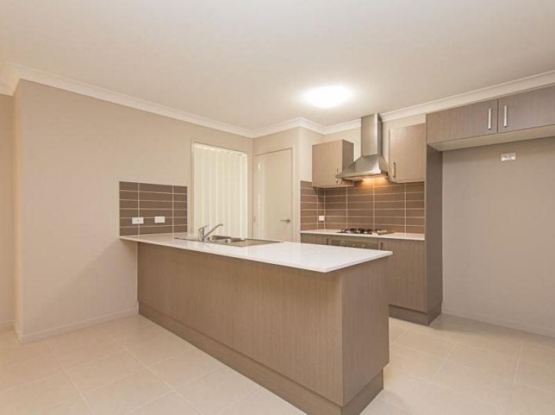 10 Bailey Street, Yarrabilba, QLD 4207