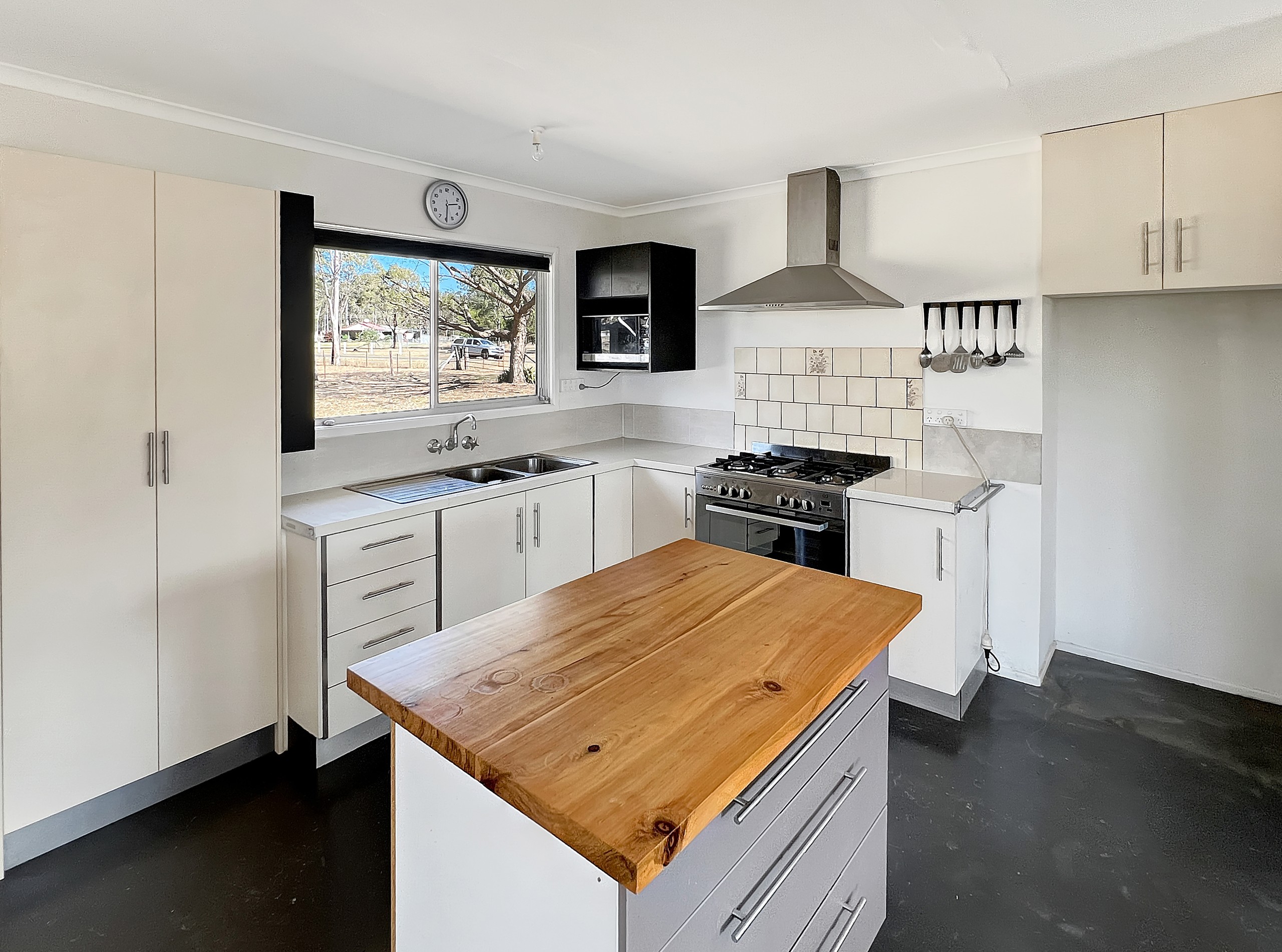 12 McGreevy Lane, Ivory Creek, QLD 4313