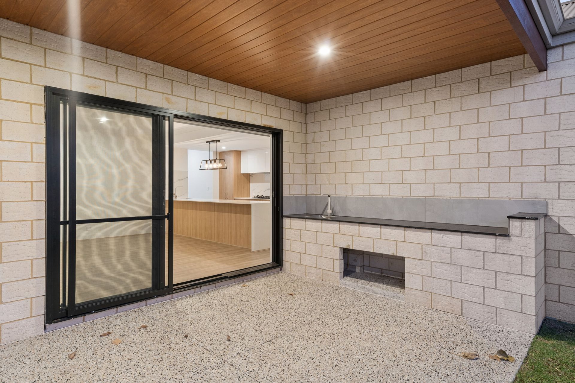 6 Sampson Road — photo 19 of 26