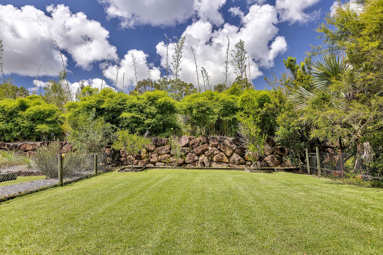 14 Burley Griffin Drive, Maudsland, QLD 4210