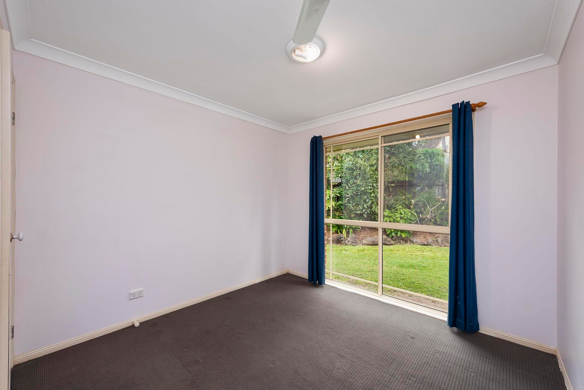 30/400 Pine Ridge Road — photo 7 of 11