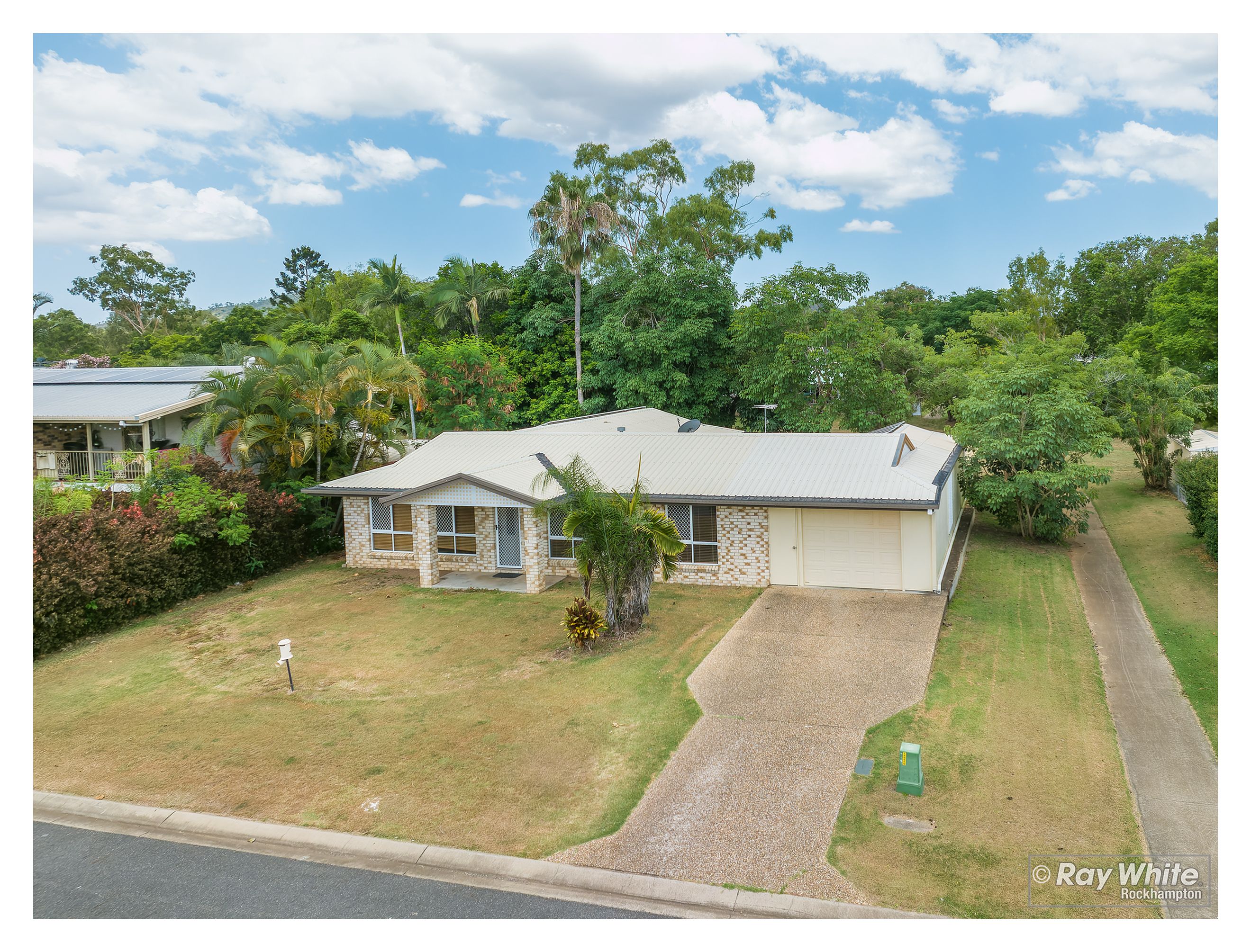 8 Percy Street, Parkhurst, QLD 4702