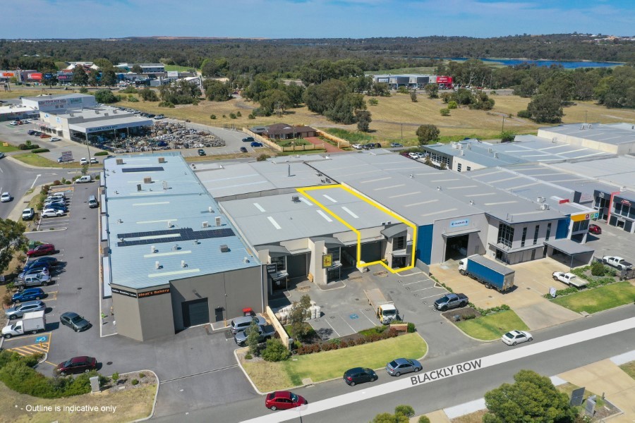 3/3 Blackly Row, Cockburn Central, WA 6164