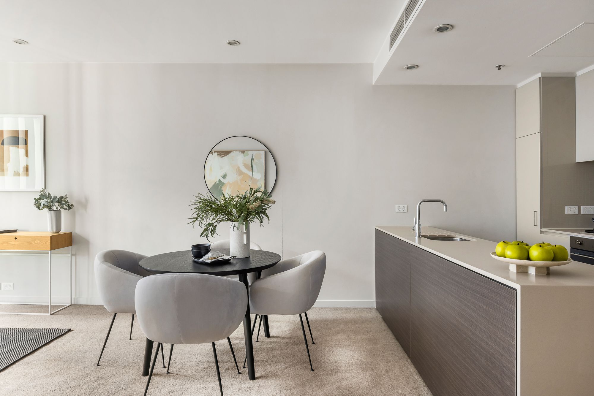 806/70 Queens Road, Melbourne, VIC 3004
