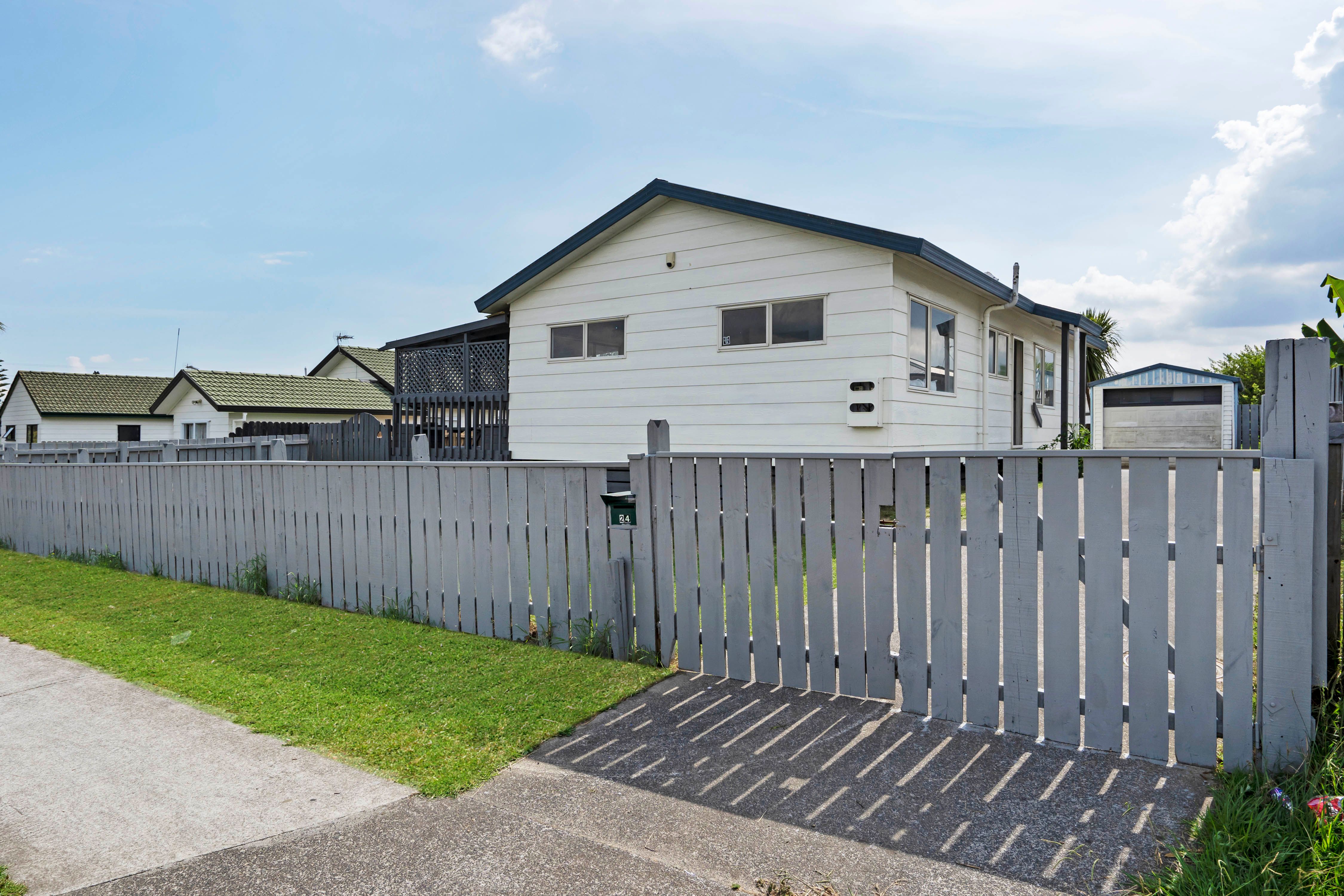 24 Riverton Drive, Randwick Park, Manukau City