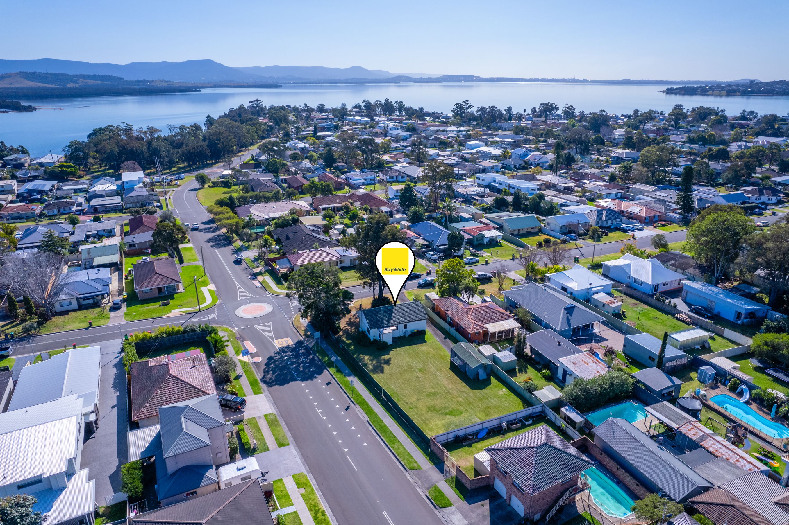 79 Parkes Street, Oak Flats, NSW 2529