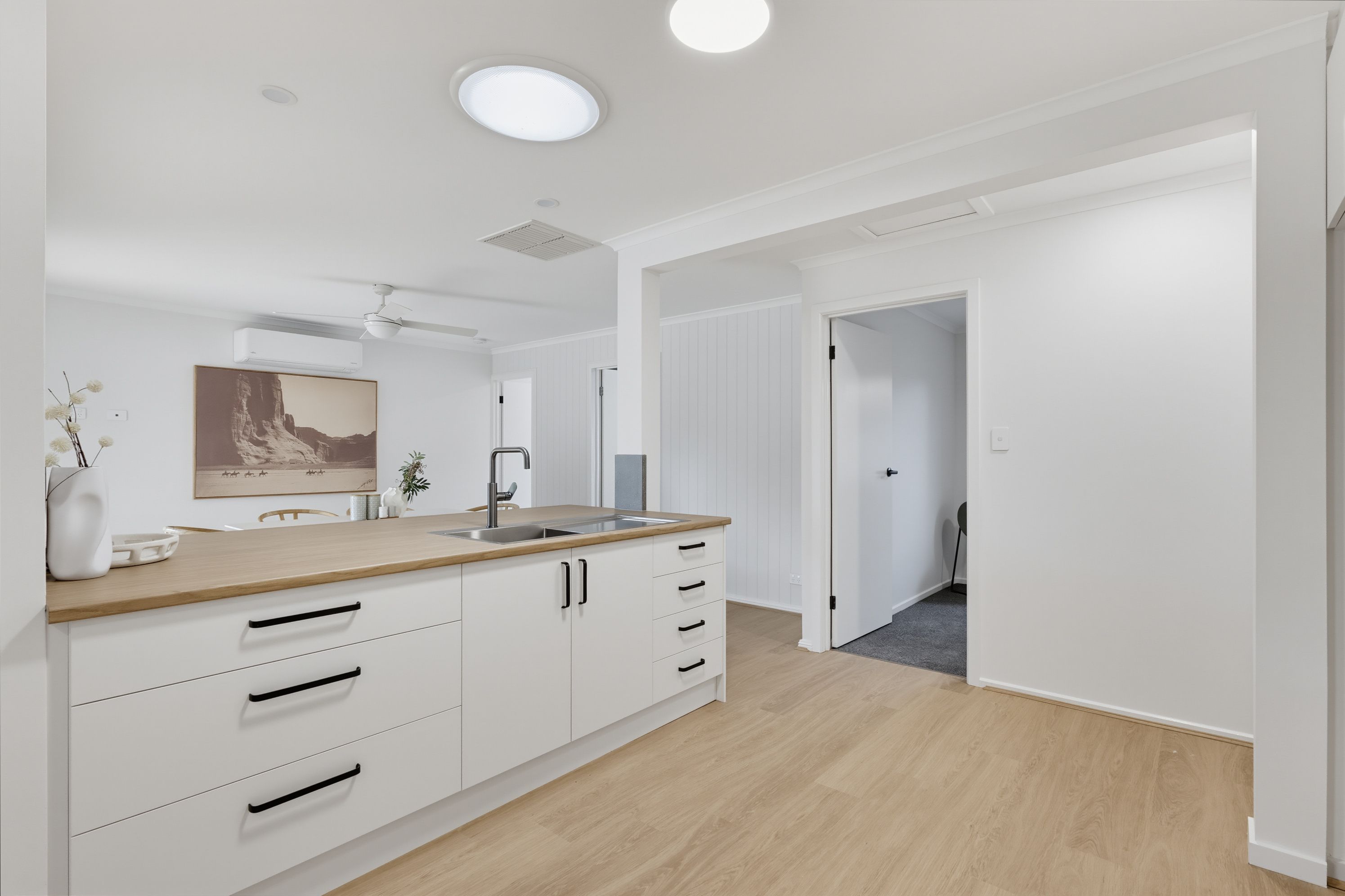 11 Katherine Drive — photo 5 of 27