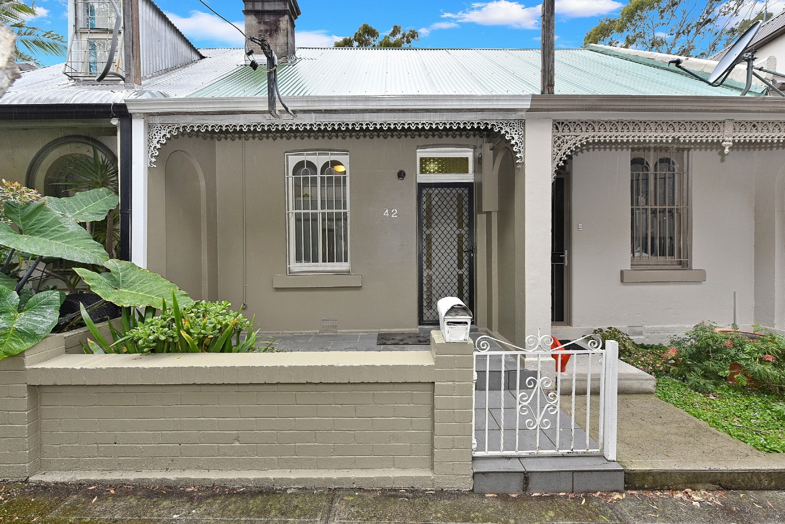 42 Kingsclear Road, Alexandria, NSW 2015