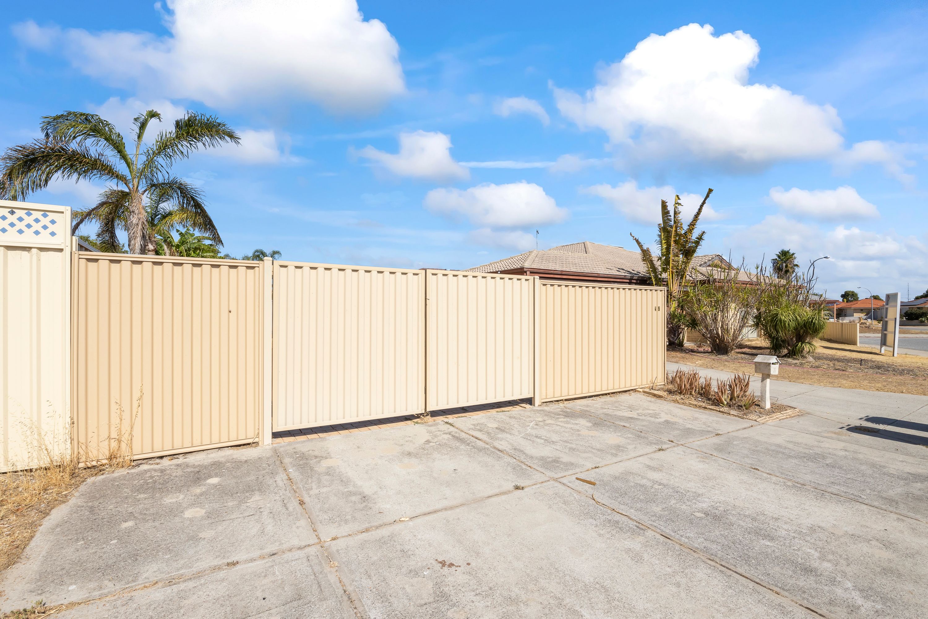45 Mandilla Parade, Ballajura, WA 6066
