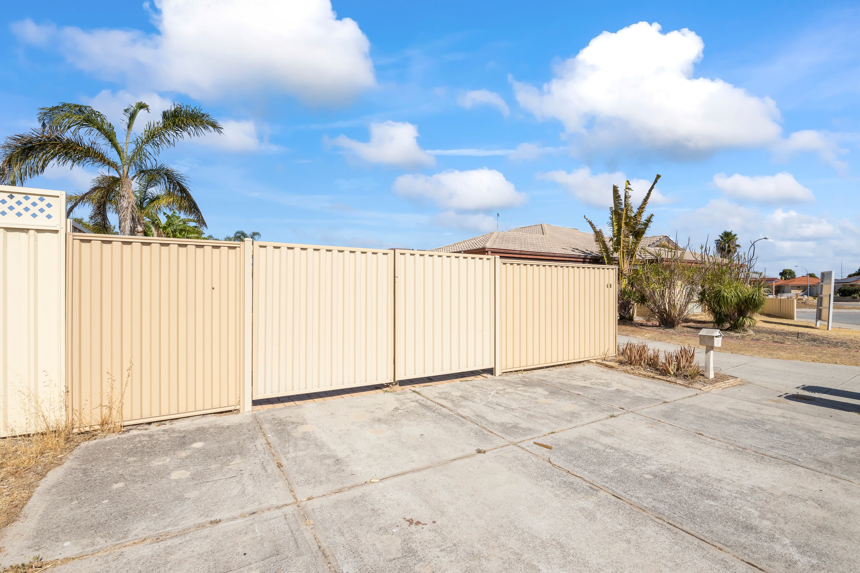 45 Mandilla Parade, Ballajura, WA 6066