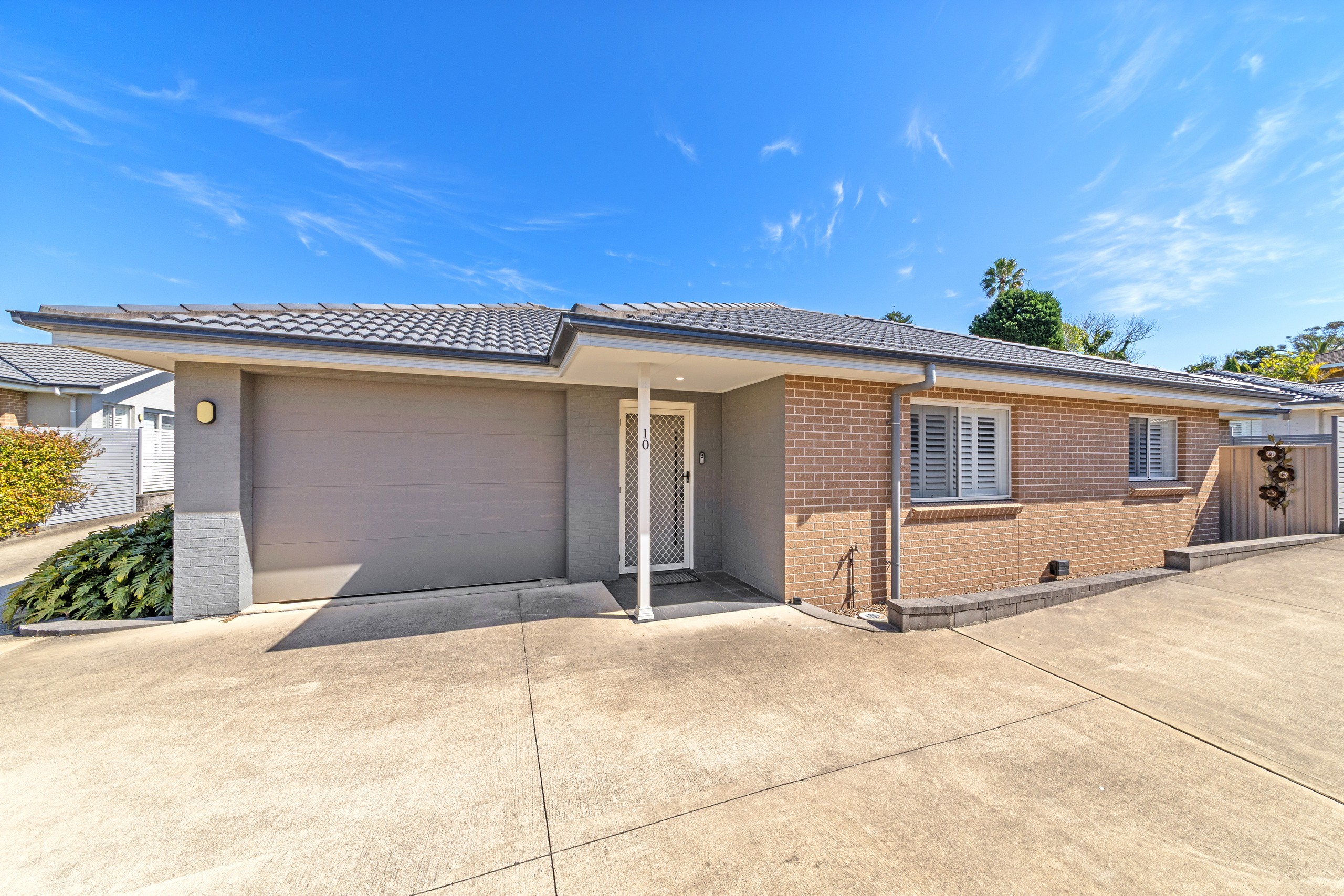 9 & 10/13 Skyline Street, Gorokan, NSW 2263