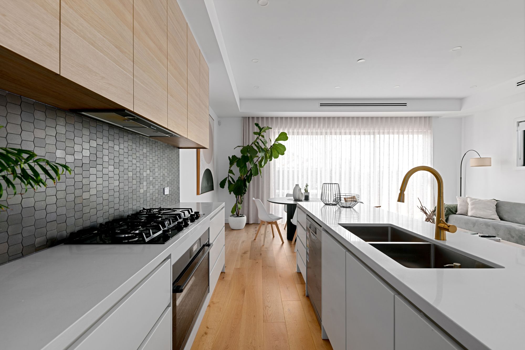 30 Cooper Avenue — photo 11 of 29
