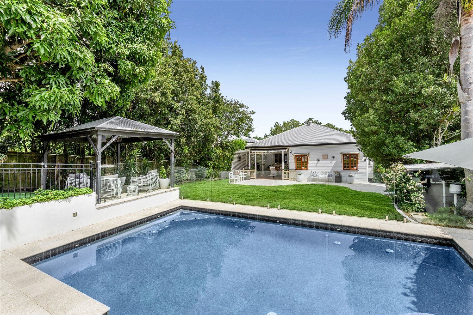10 Brickfield Street, Windsor, QLD 4030