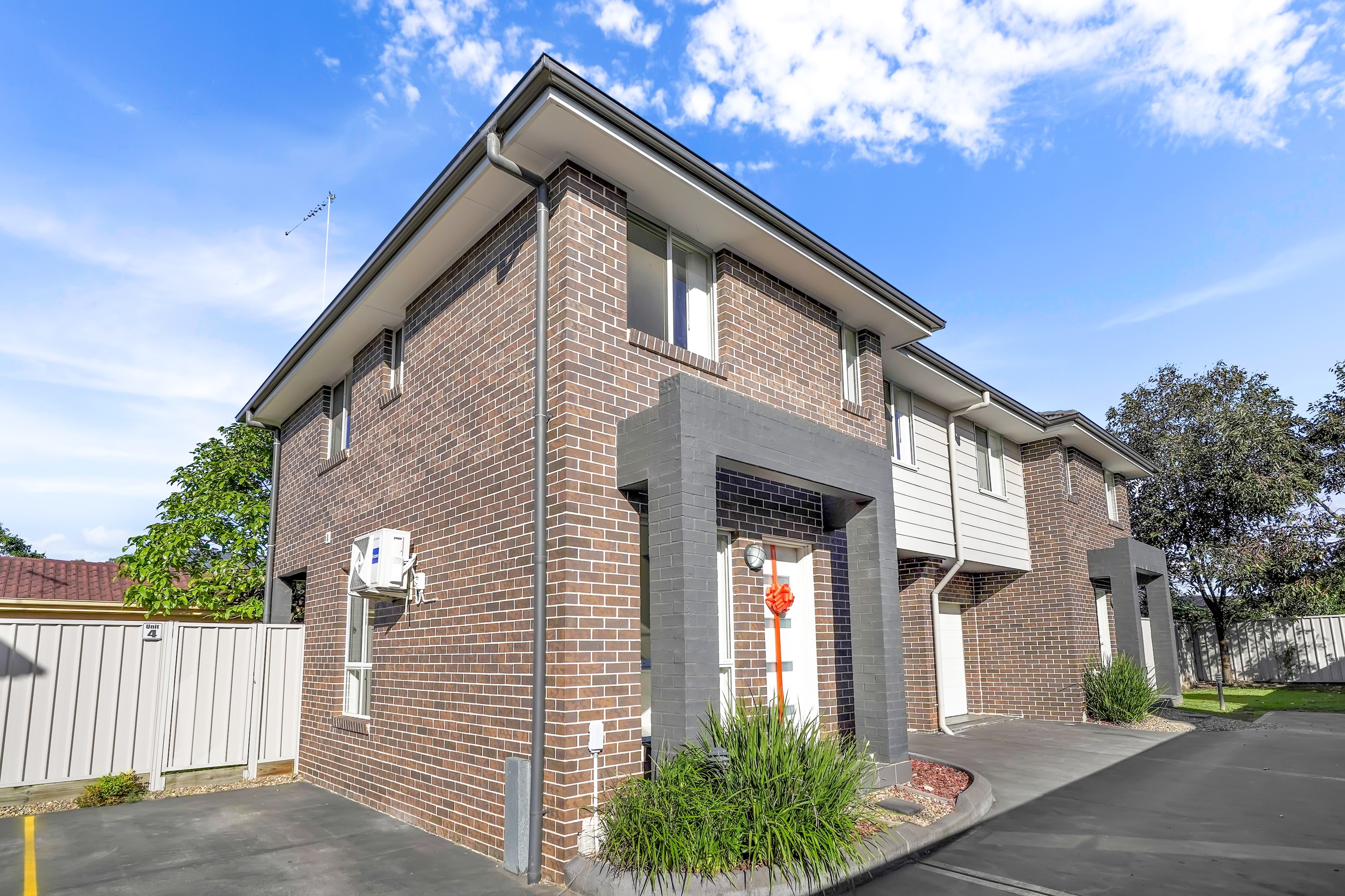 4/12 Braddon Street, Oxley Park, NSW 2760