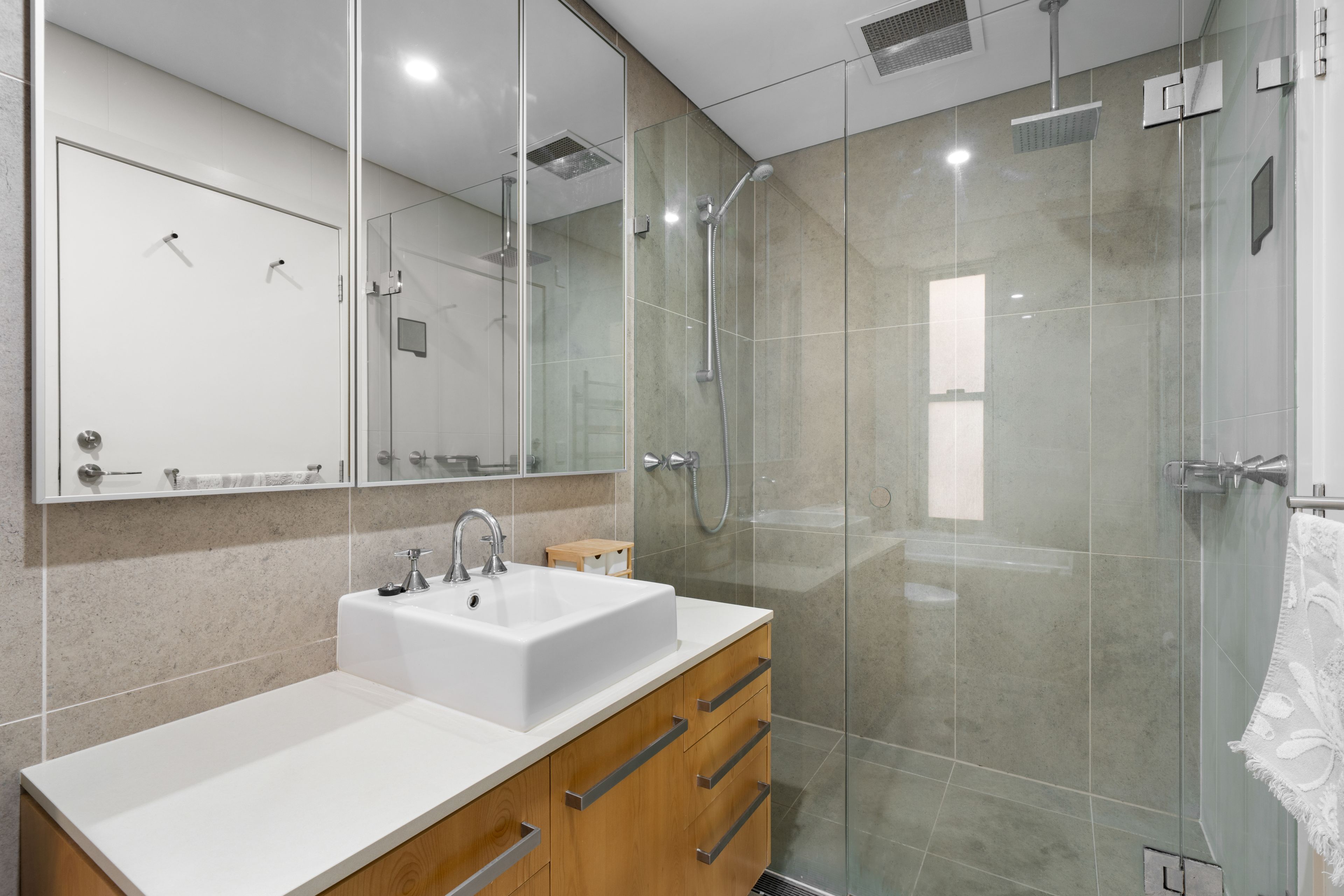 506/145 Brebner Drive — photo 17 of 23