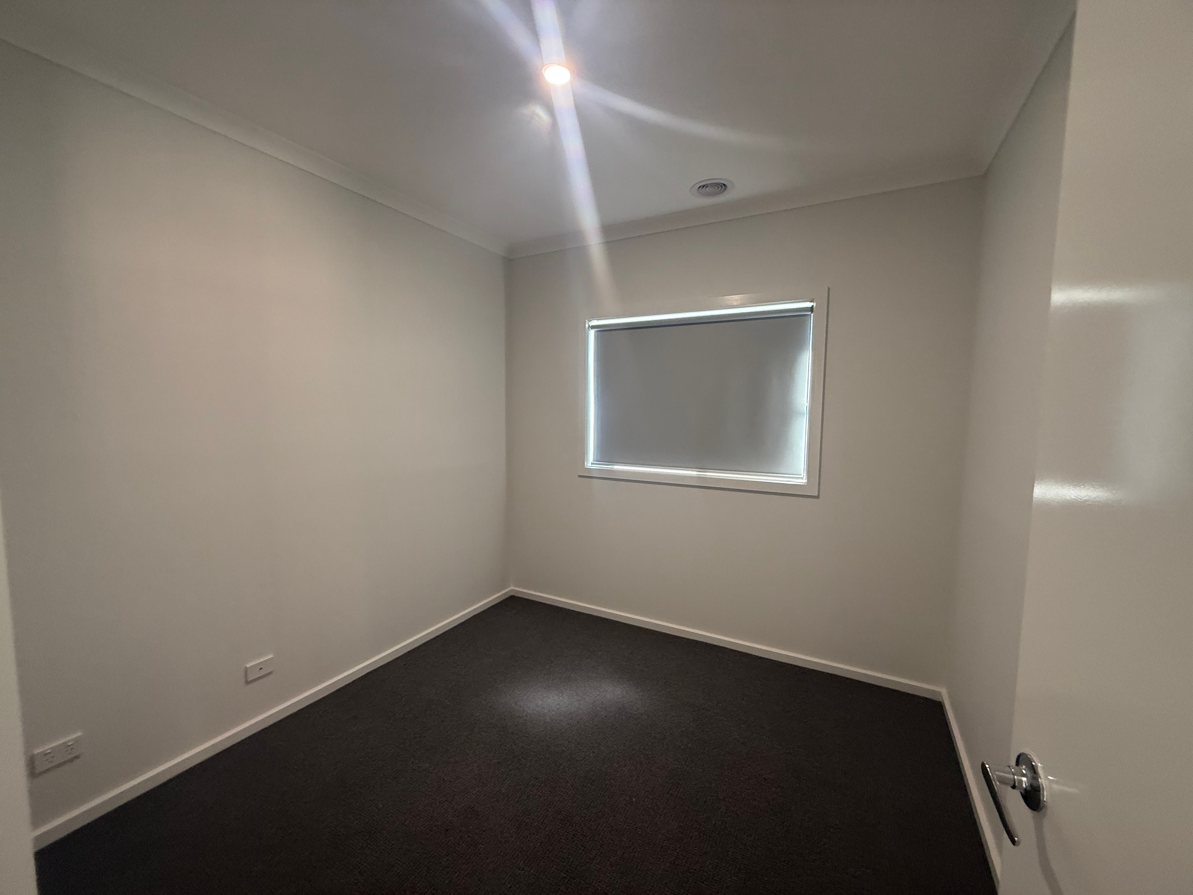 6 Pedirka Road — photo 9 of 16