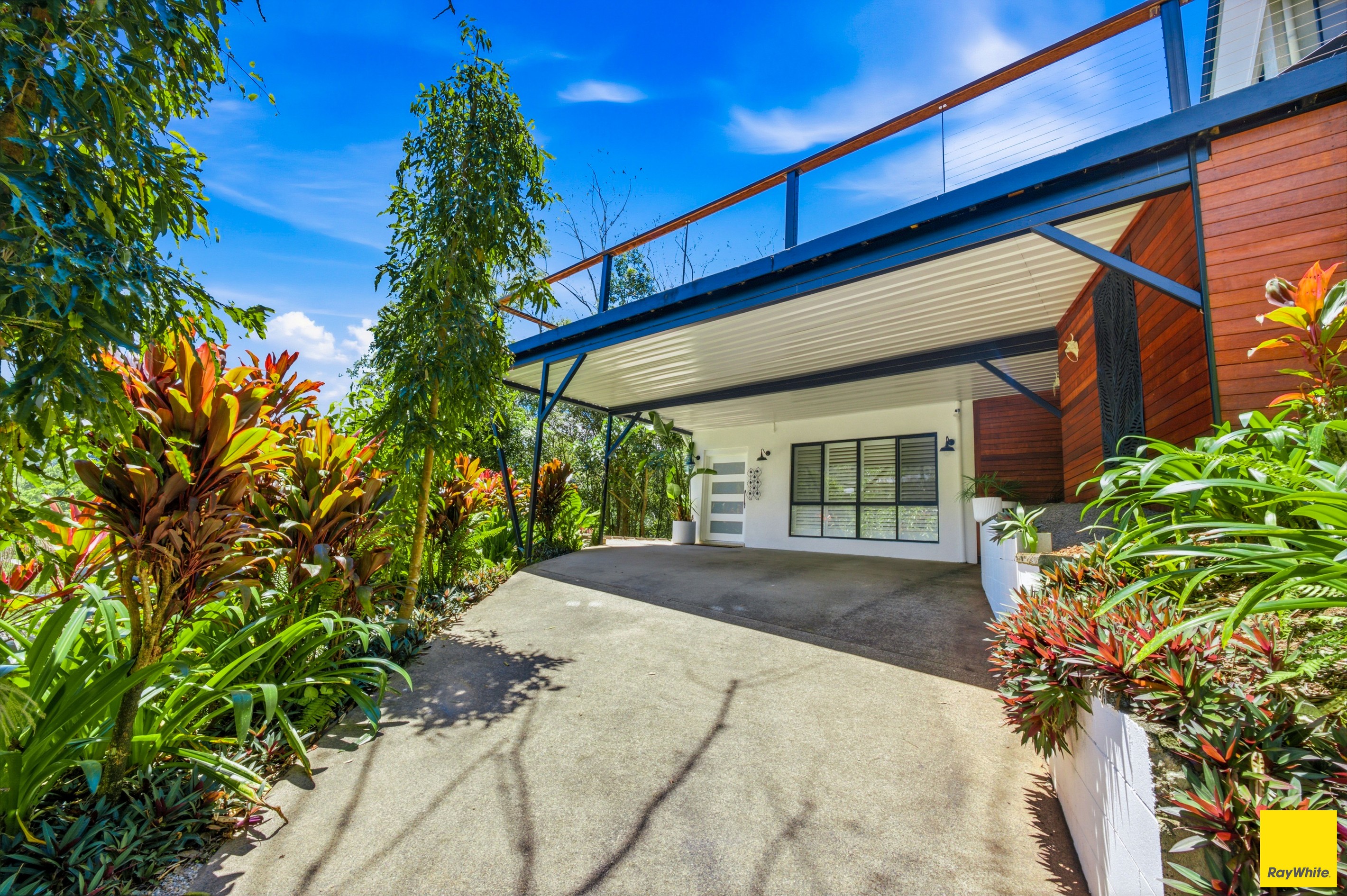 28 Willie Ming Close, Redlynch, QLD 4870