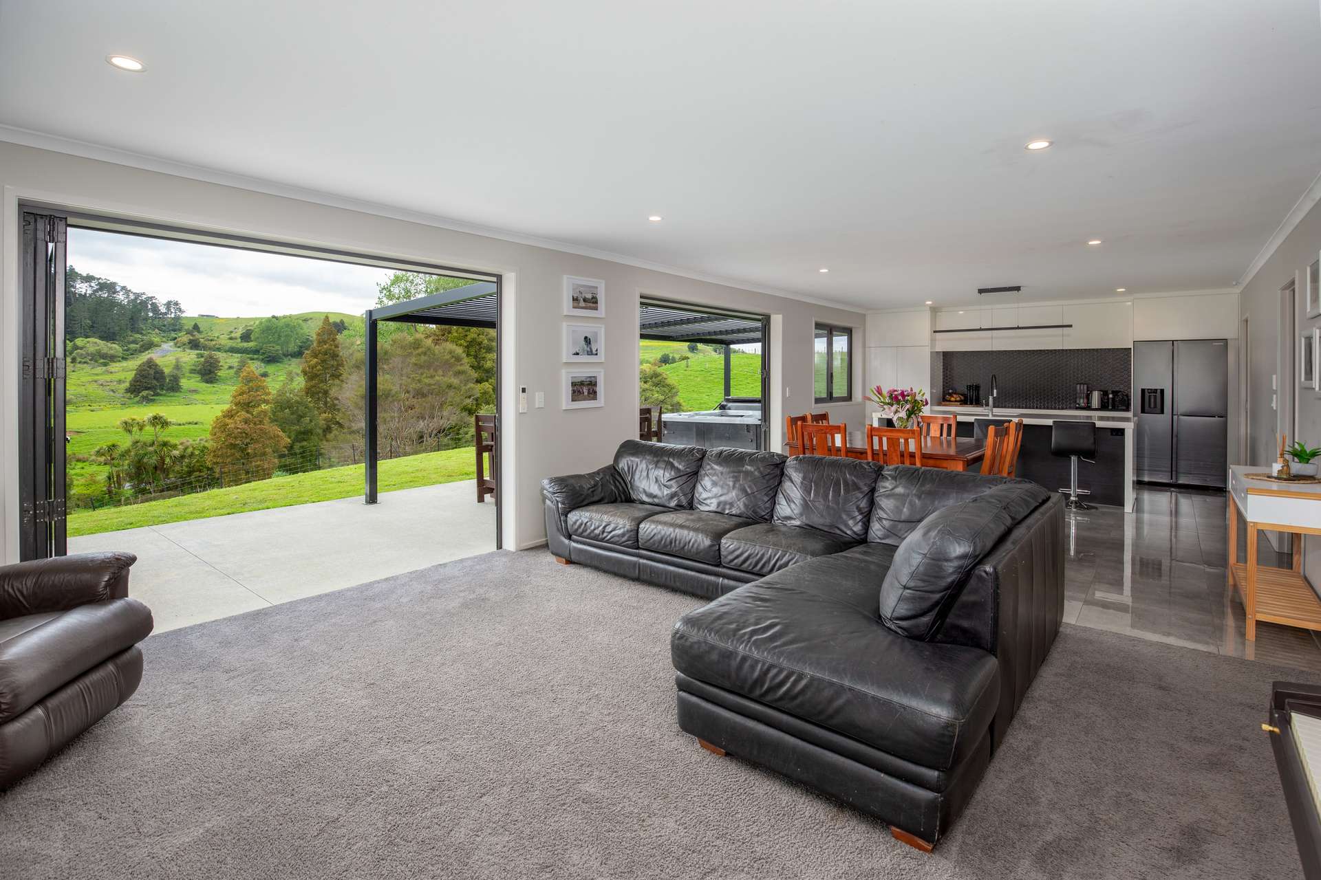 57 Ponganui Road photo 2