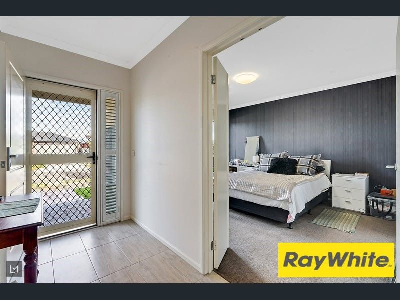 11 Compton Street, Truganina, VIC 3029