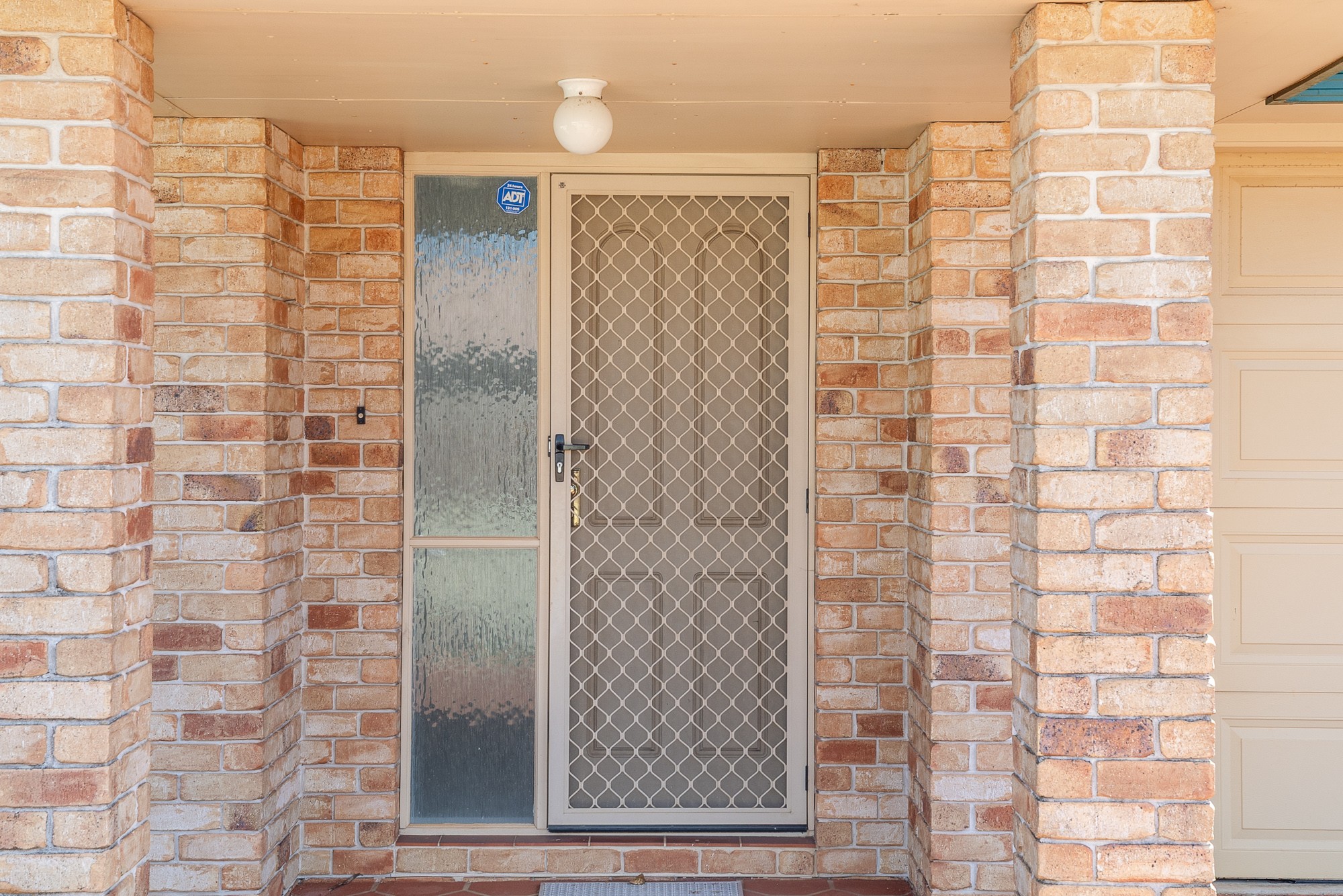 2/31B Holberton Street, Rockville, QLD 4350