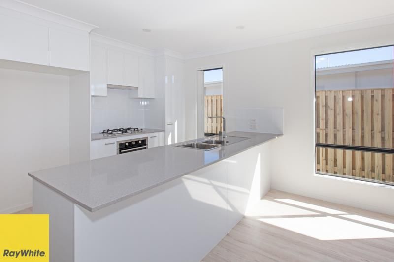 4 Cobb Crescent, Pimpama, QLD 4209